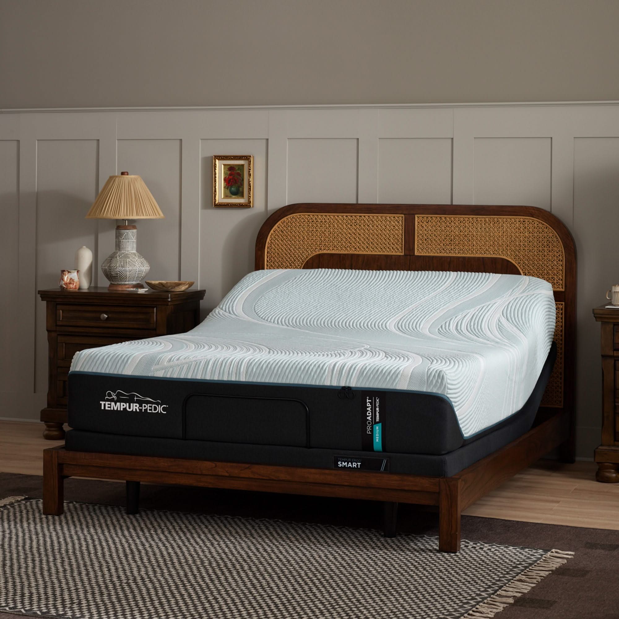 Tempur-Adapt - ProAdapt Medium Hybrid Mattress - Image 2