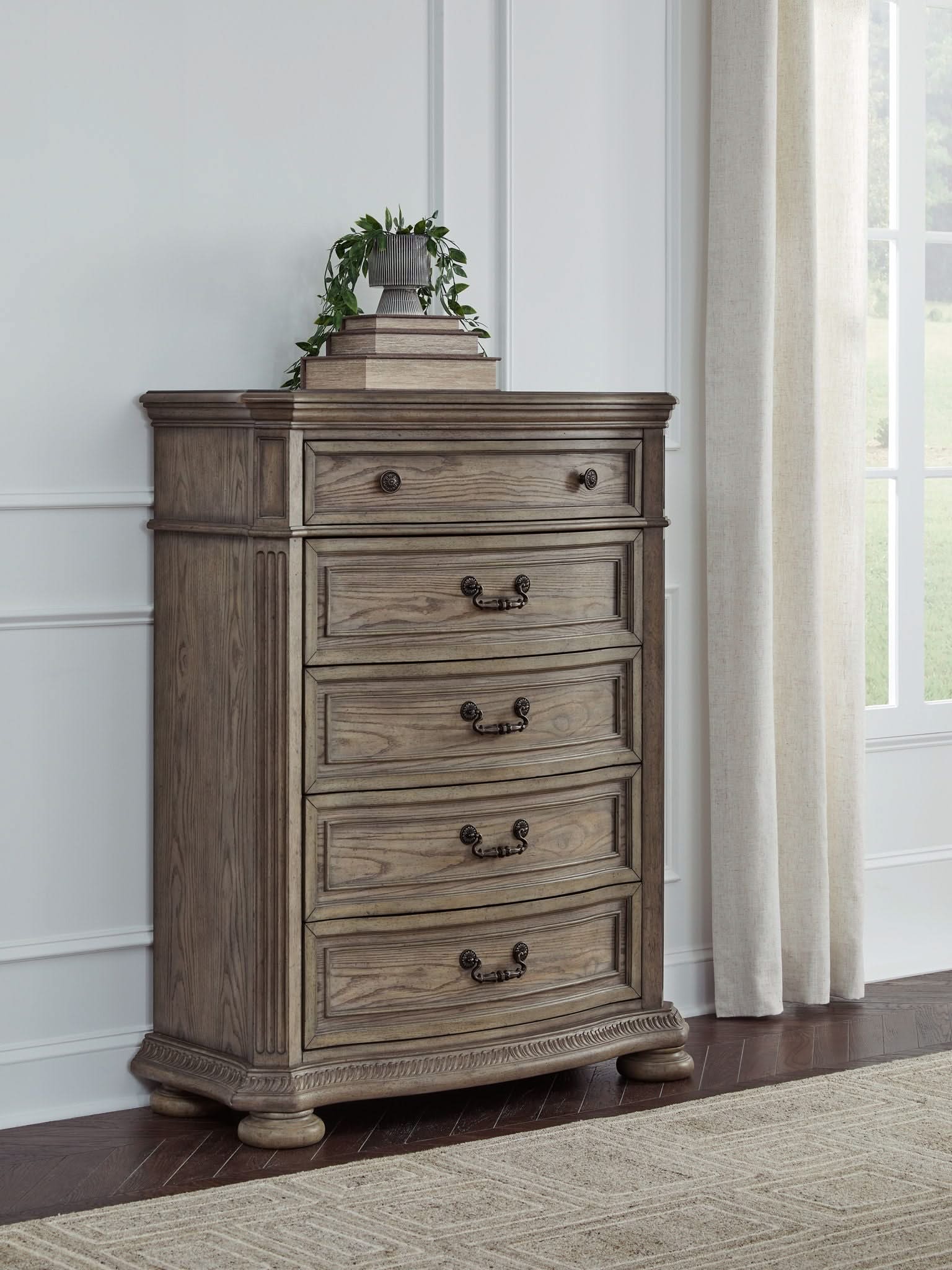 Ardenfield - Five Drawer Chest - Light Brown - Image 3