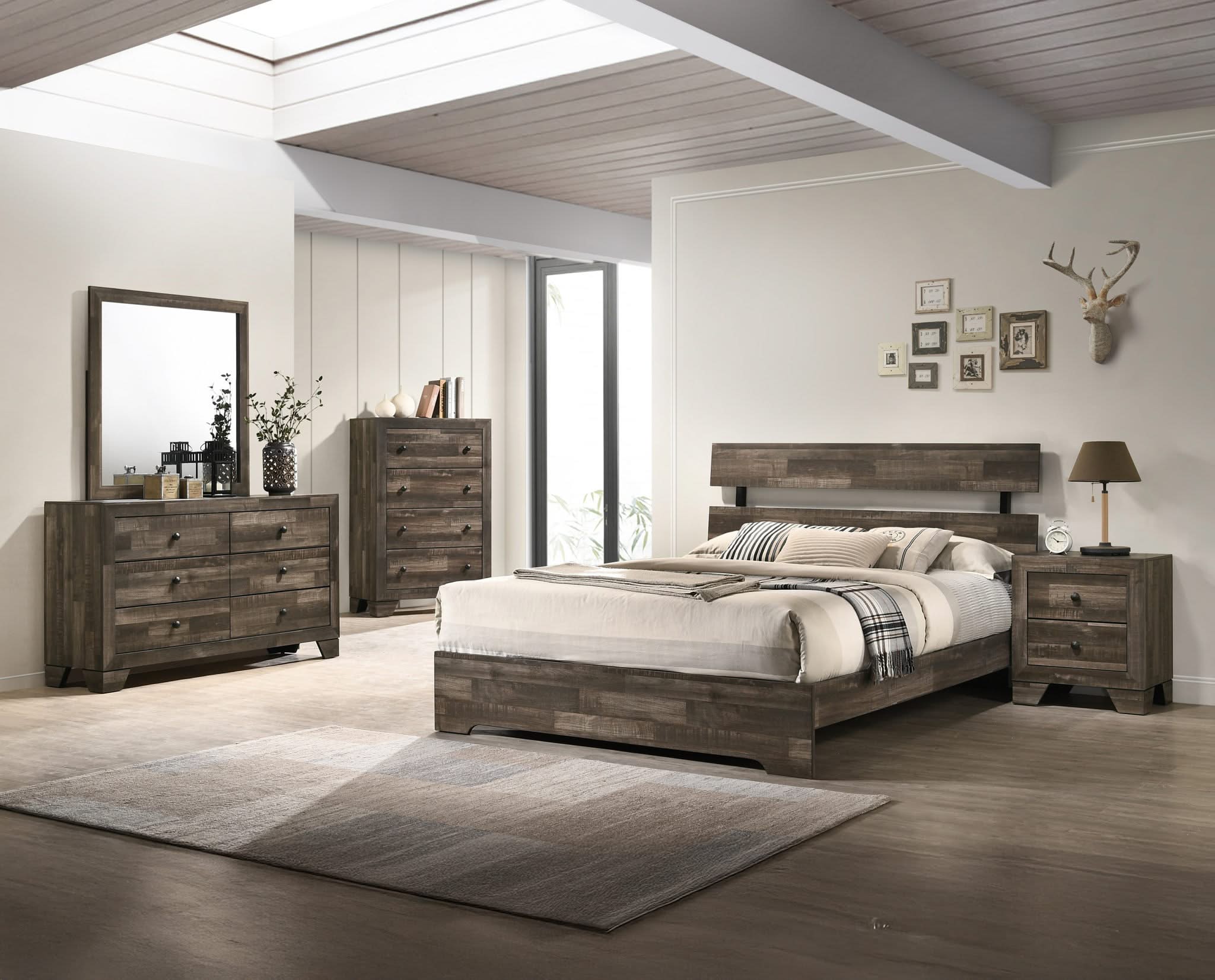 Atticus - Queen 4 Piece Bedroom Set - Brown
