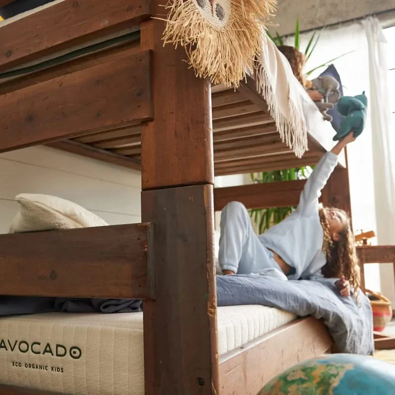 Avocado Eco Organic 7" Innerspring Kids Mattress - Image 8