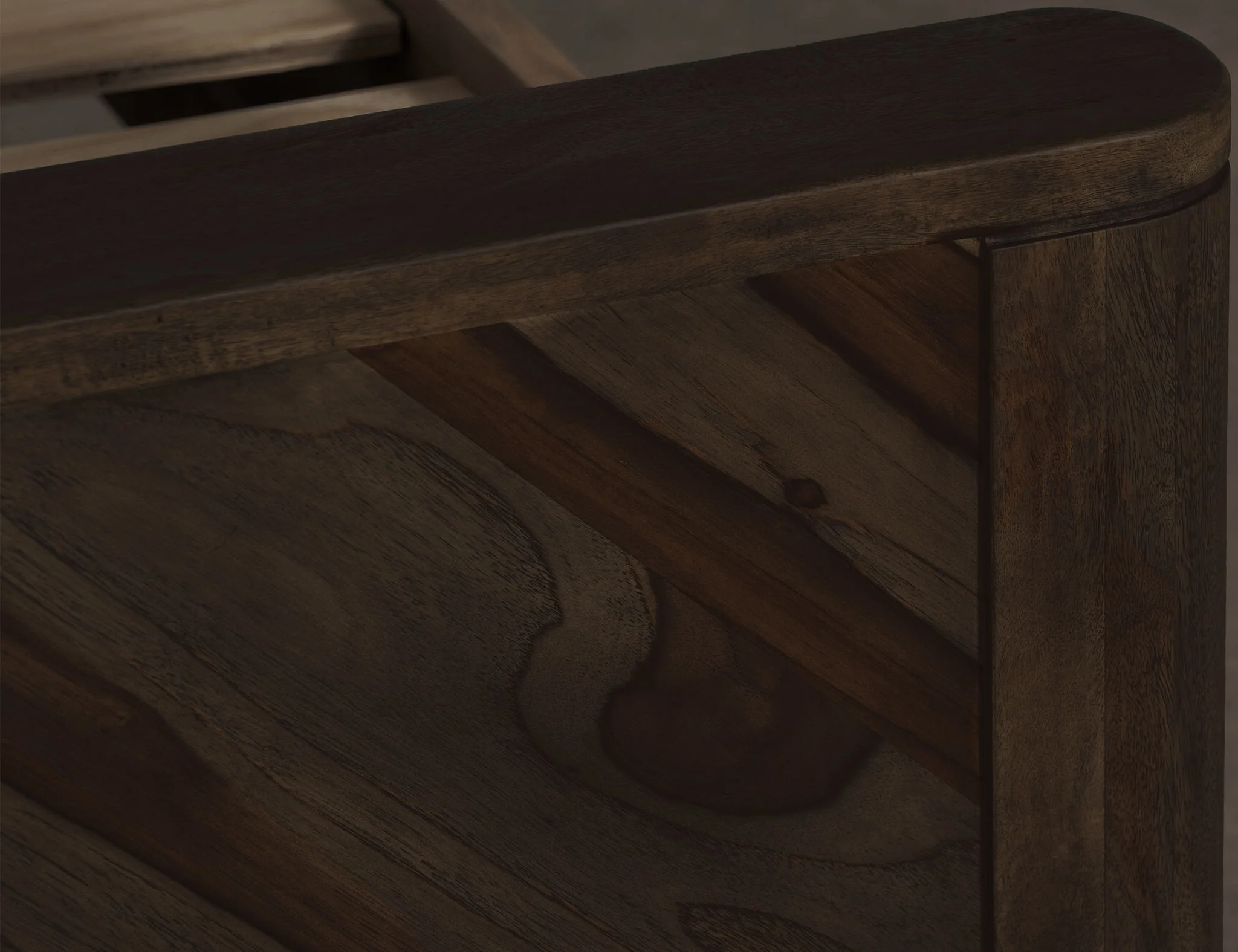 Balam - Platform Bed - Image 4