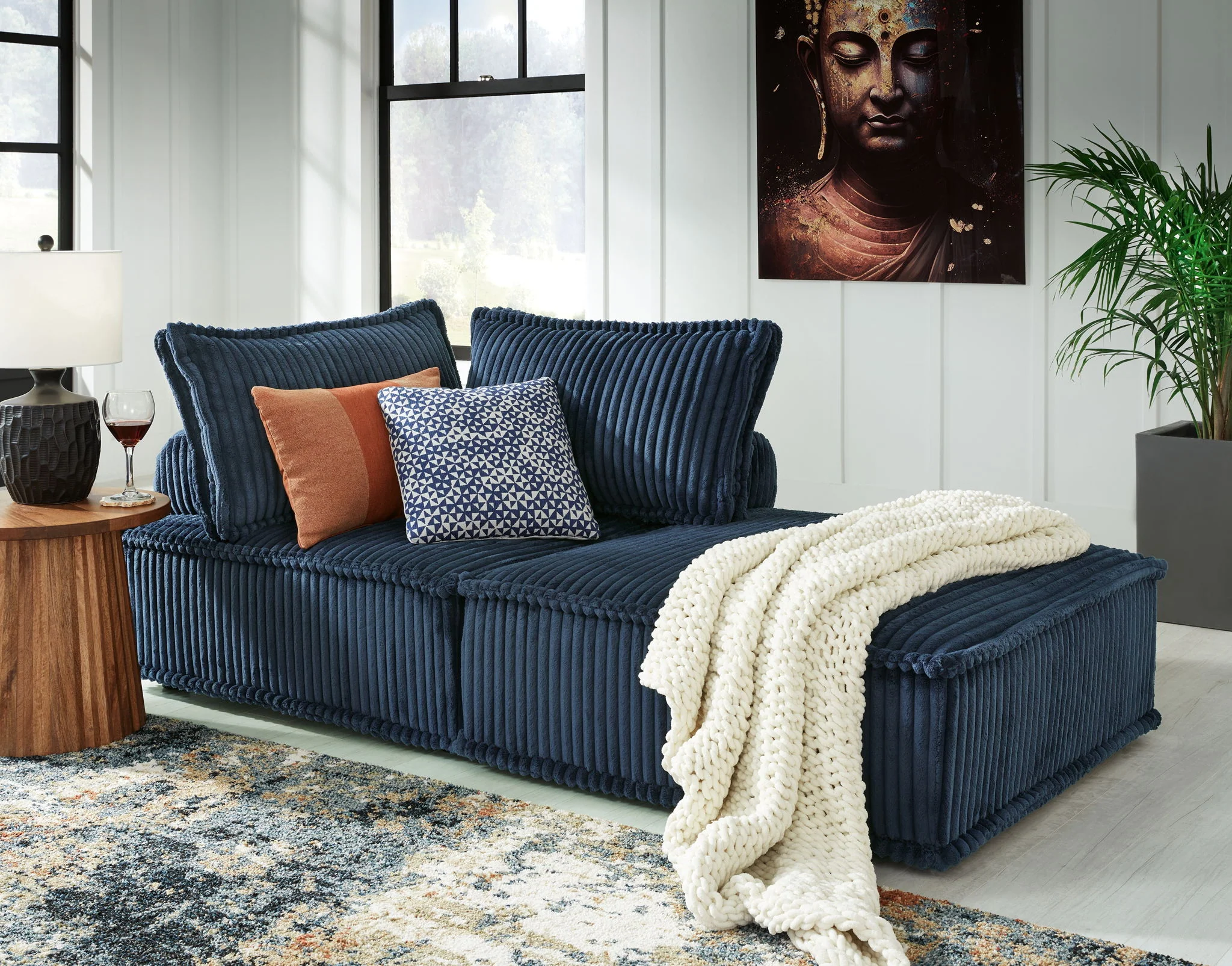 Bales - Sectional - Image 32