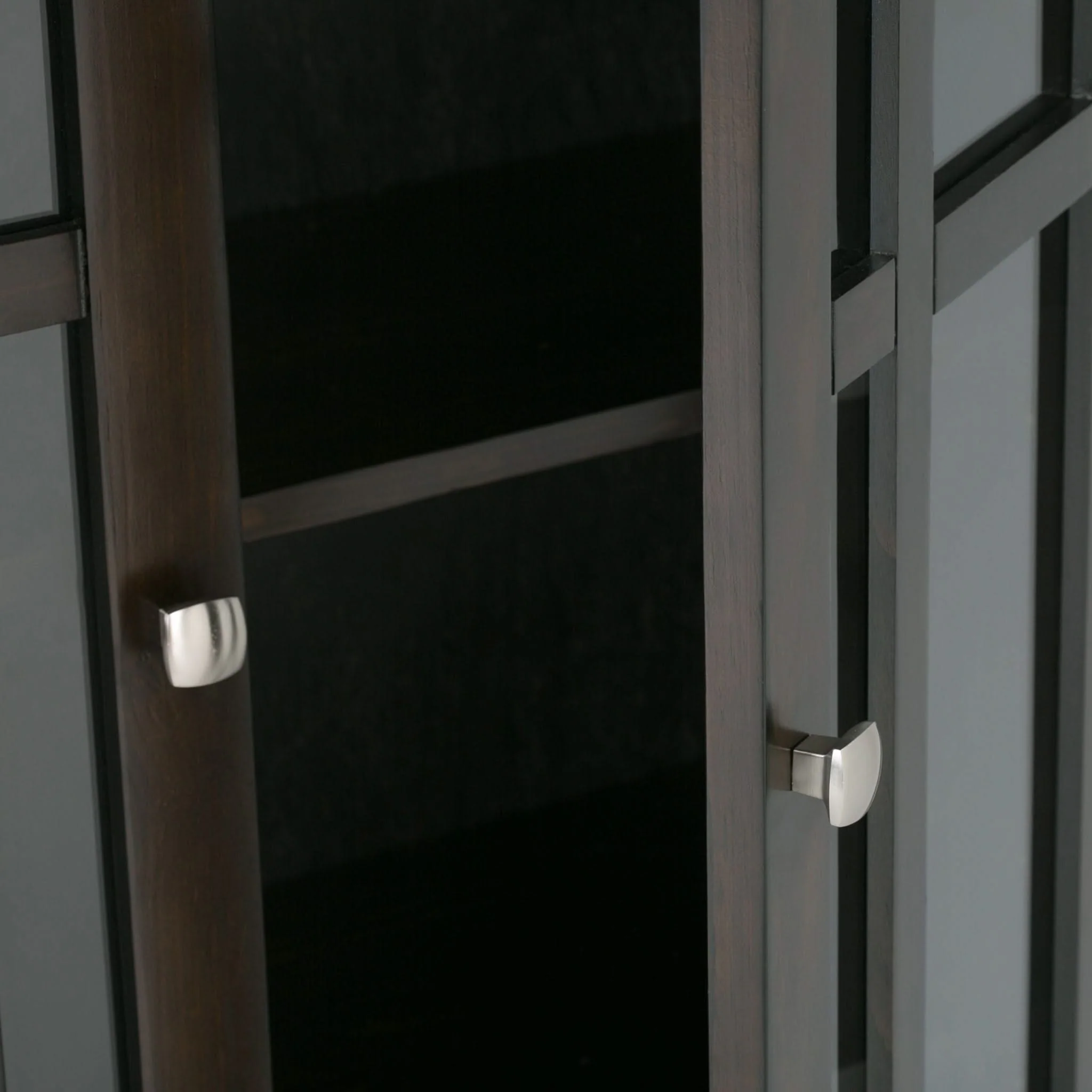 Bedford - Storage Media Cabinet - Image 11