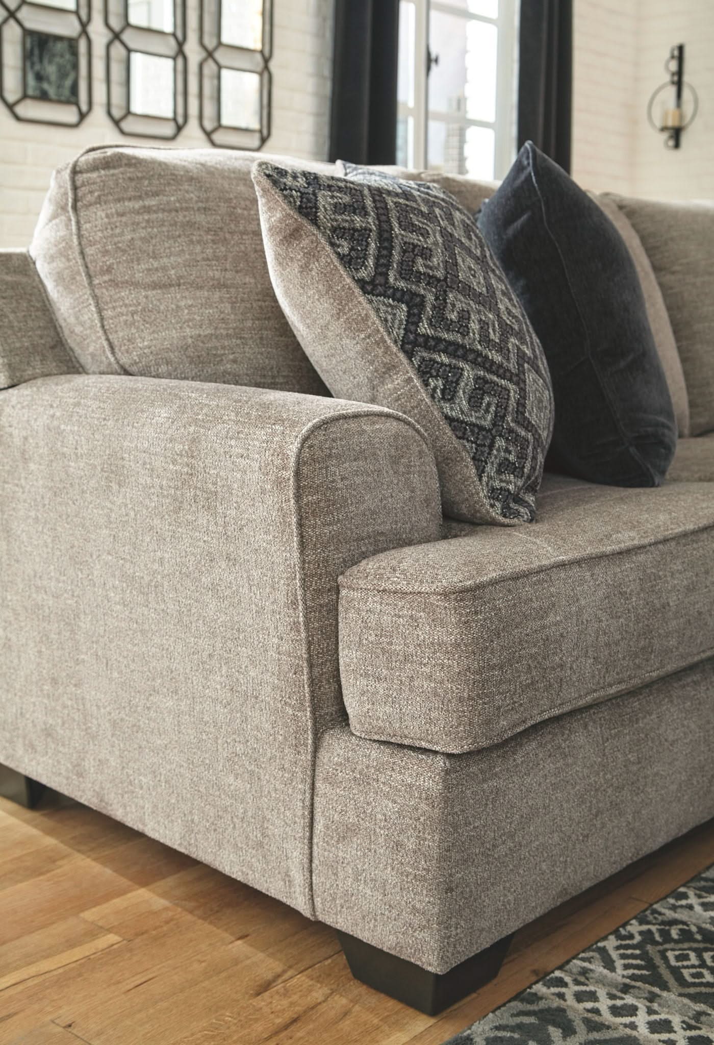 Bovarian - Sectional Set - Image 8