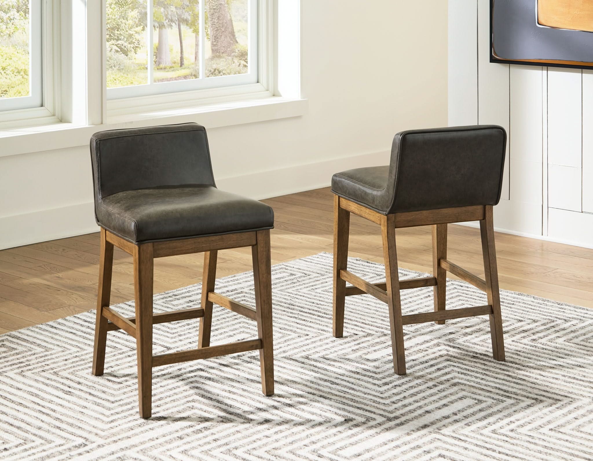 Cabalynn - Upholstered Barstool (Set of 2) - Two-tone Brown - Image 3