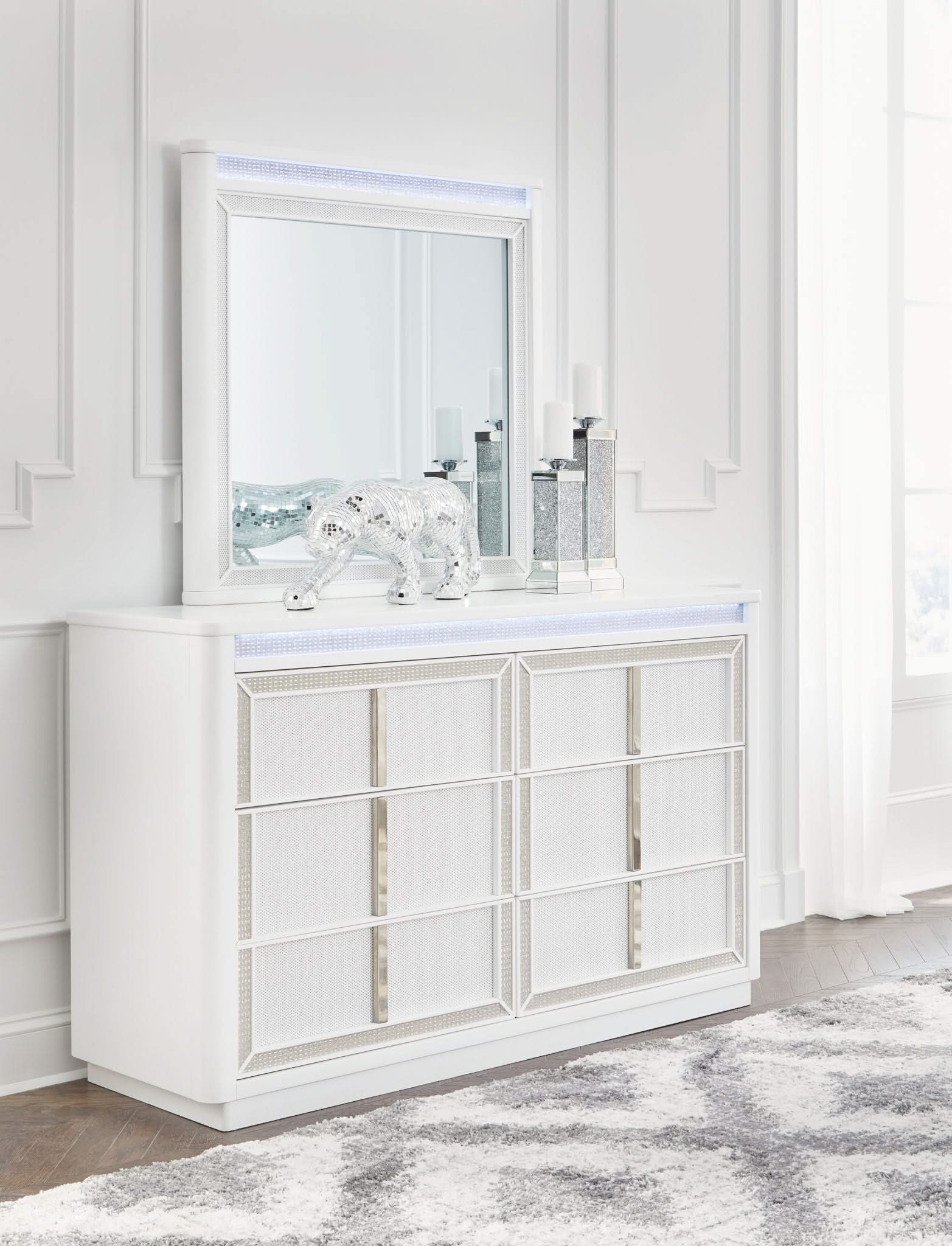 Chalanna - Dresser And Mirror - White - Image 3