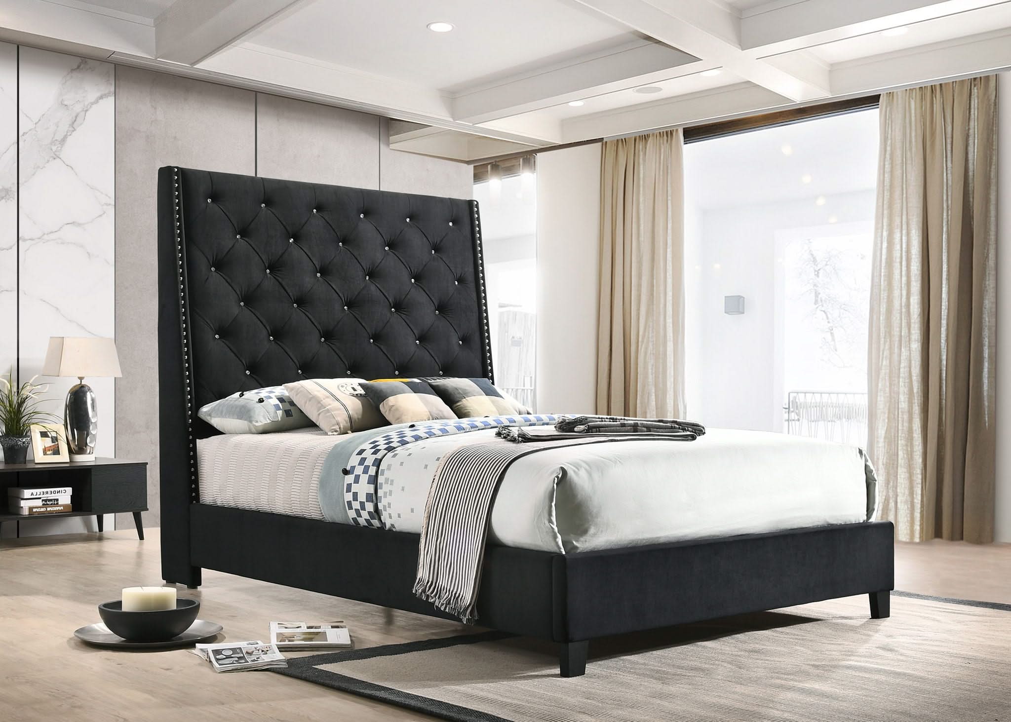 Chantilly - King Upholstered Bed - Black