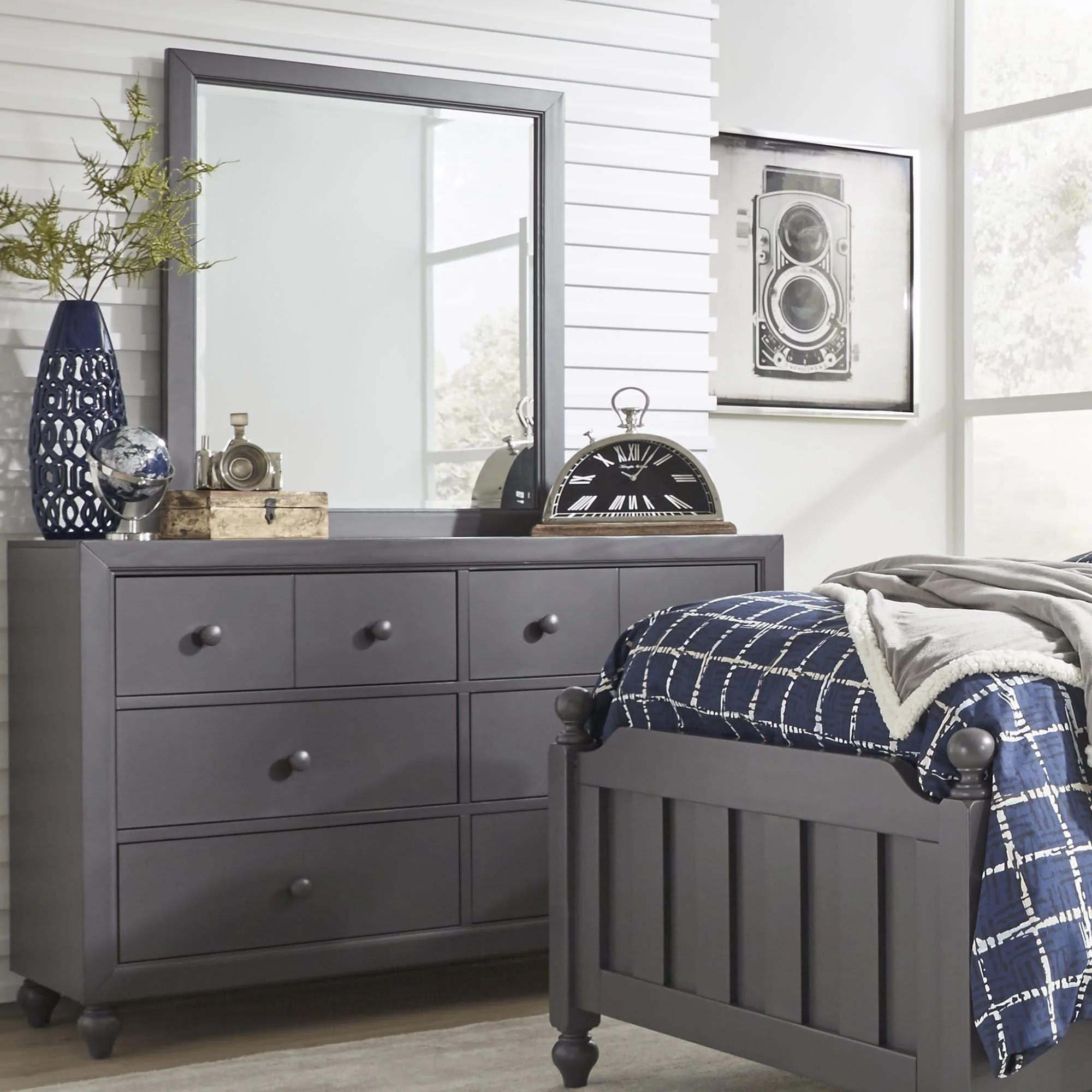 Cottage View - Dresser & Mirror - Image 8