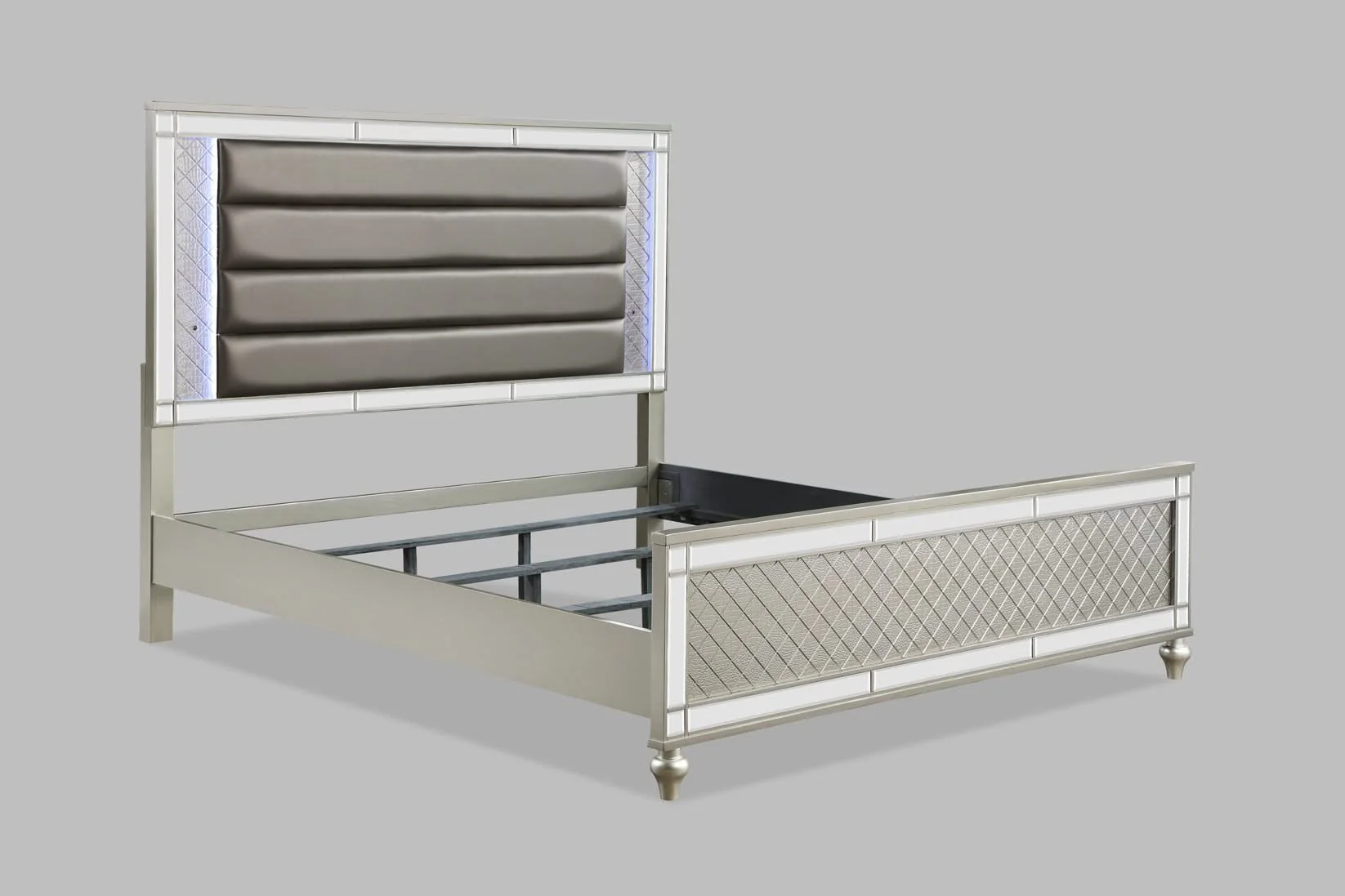 Cristian - Queen Upholstered Bed - Champagne - Image 3