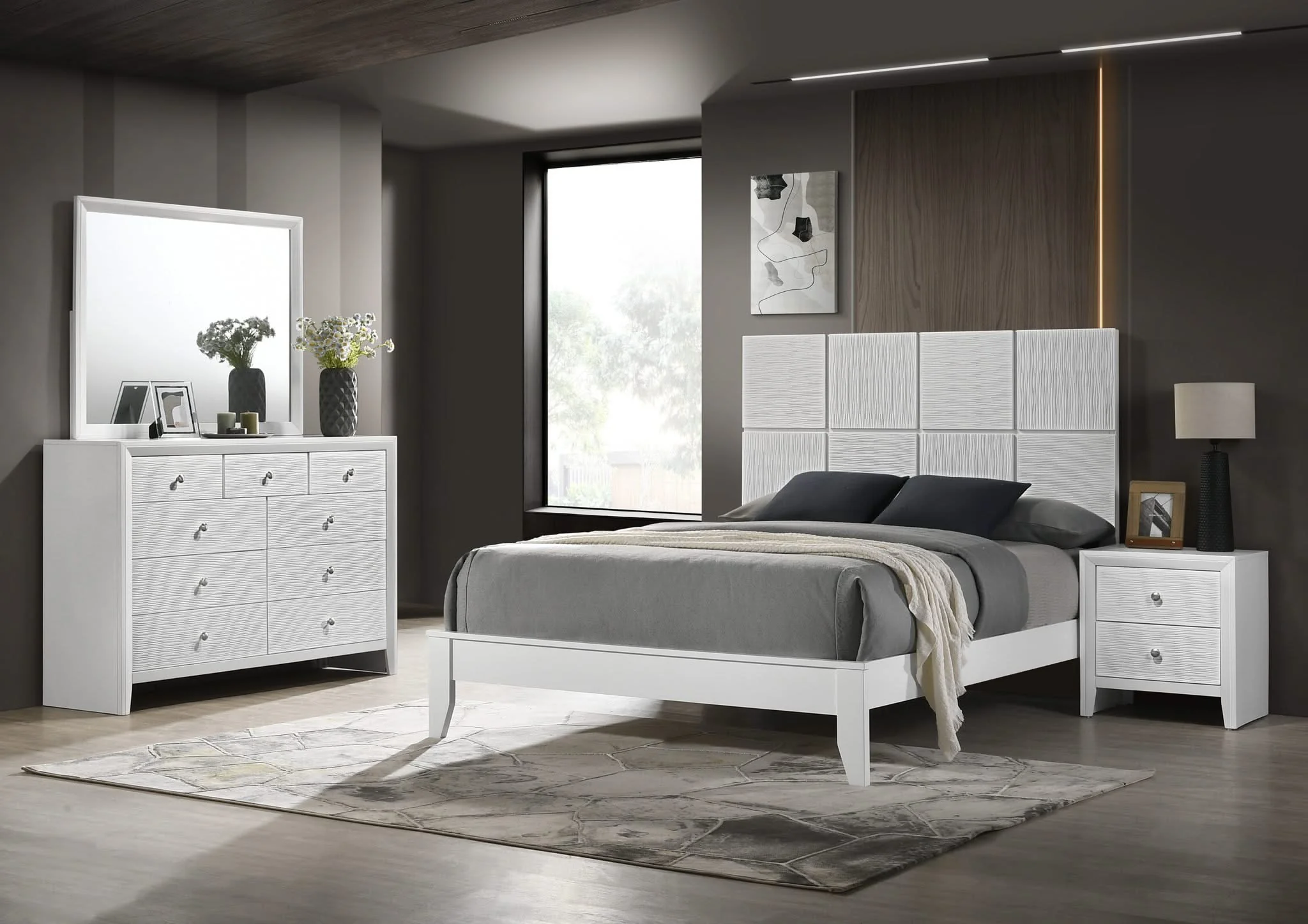 Denker - King 4 Piece Bedroom Set - White