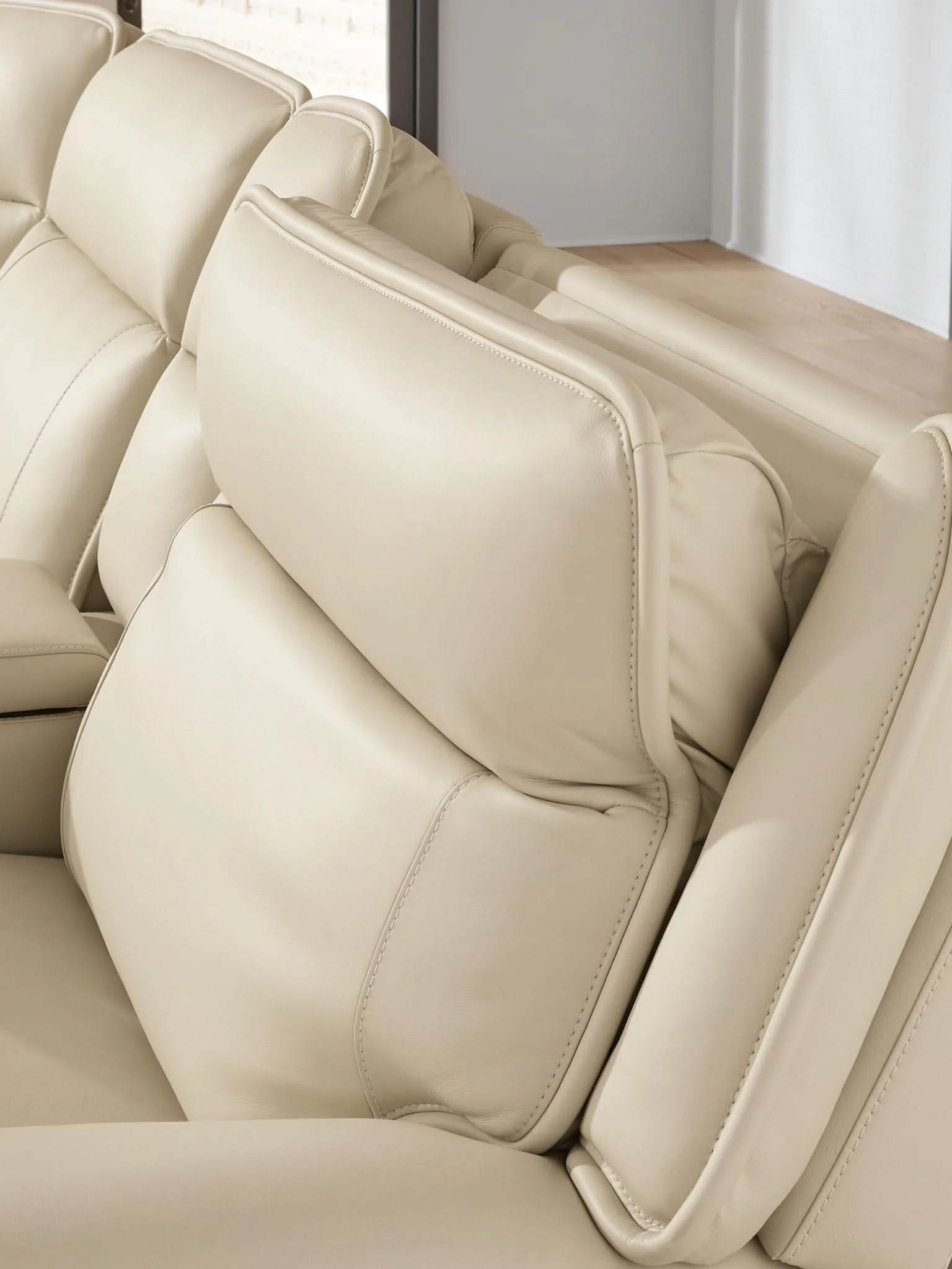 Double Deal - Reclining Sectional - Image 21