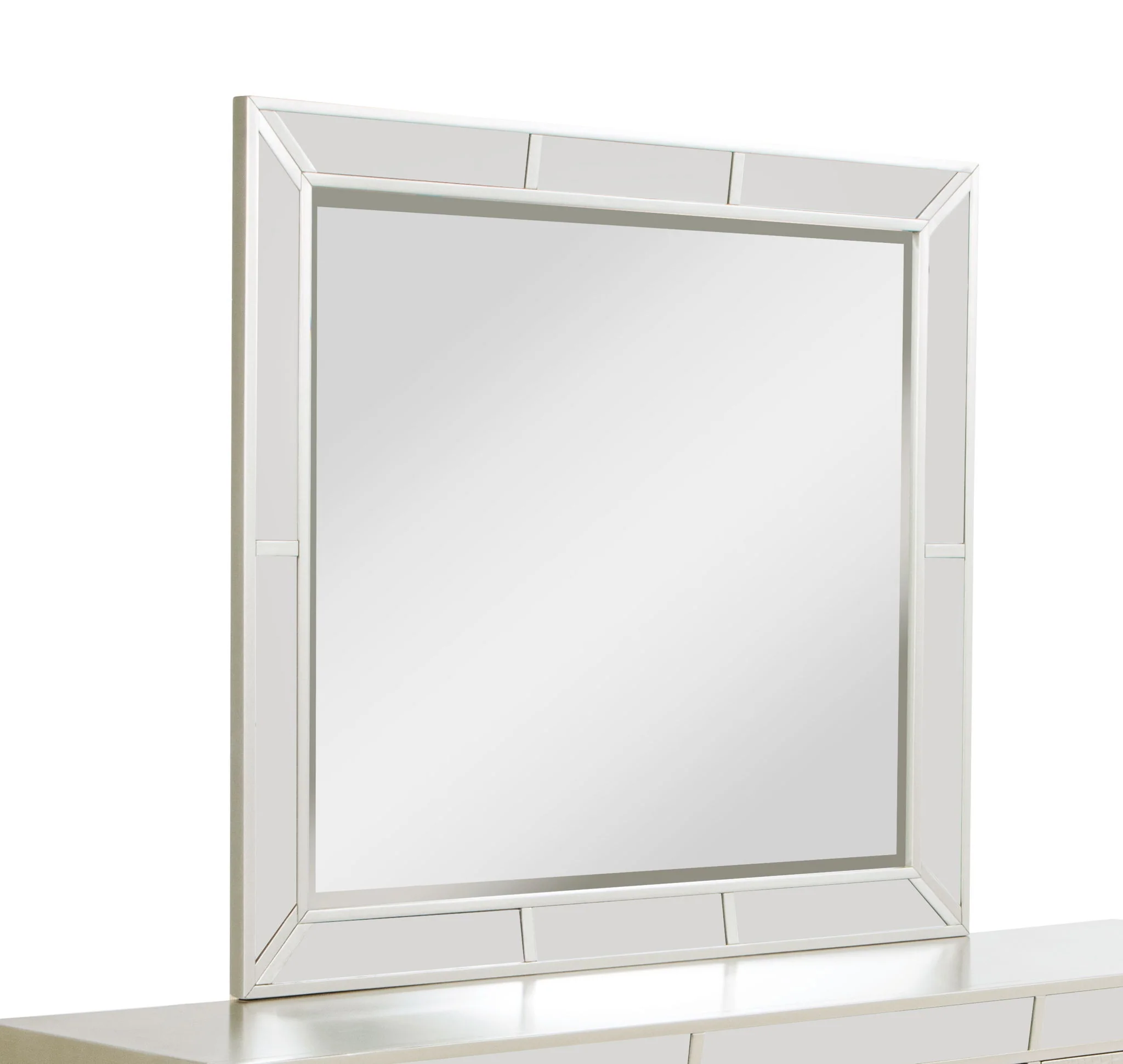 Elegant Contemporary Mirror - Image 6