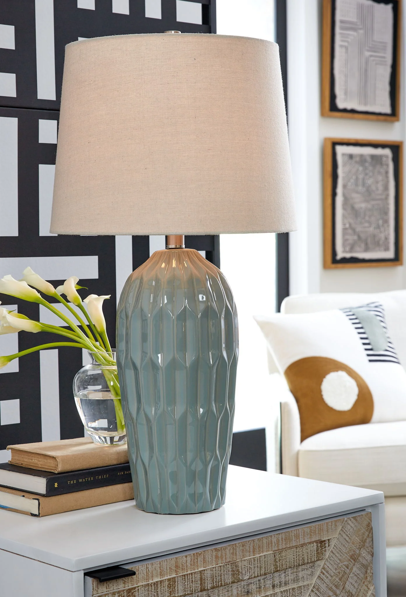 Hadbury - Ceramic Table Lamp (Set of 2) - Pale Blue / Teal - Image 4