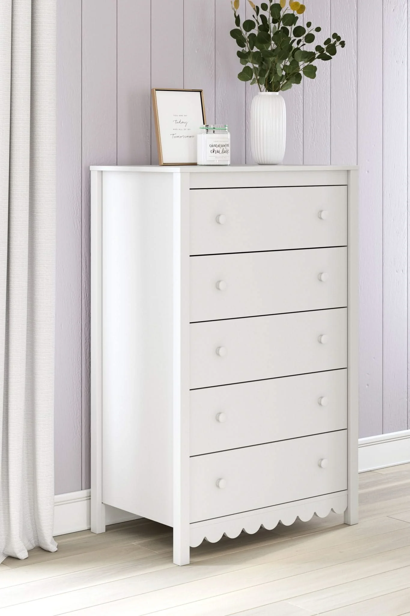 Hallityn - Five Drawer Chest - White - Image 3