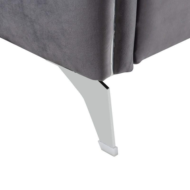 Hathaway - Modern Chic Accent Armchair - Image 4