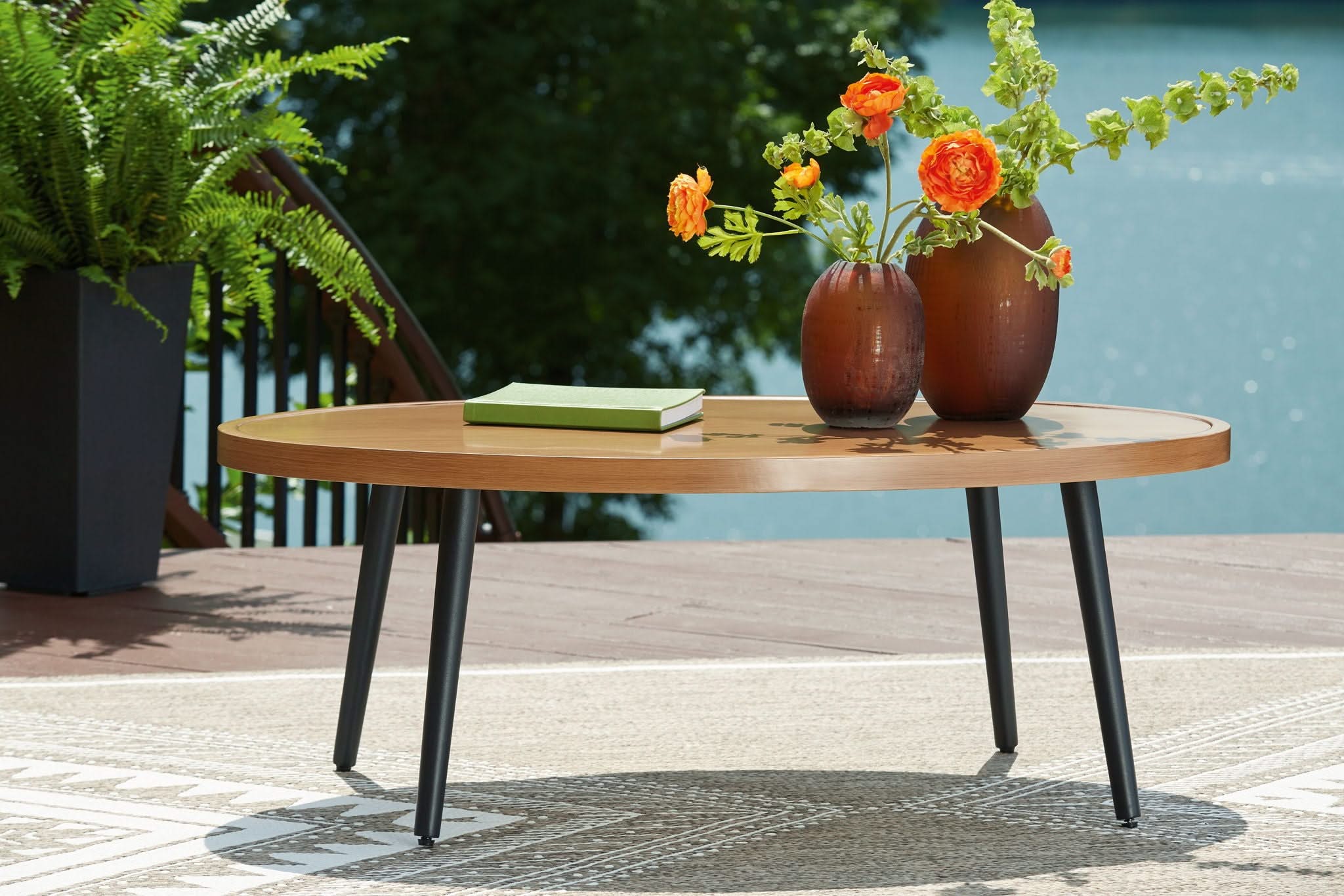 Horizon Hall - Cocktail Table - Two-tone Brown - Image 3