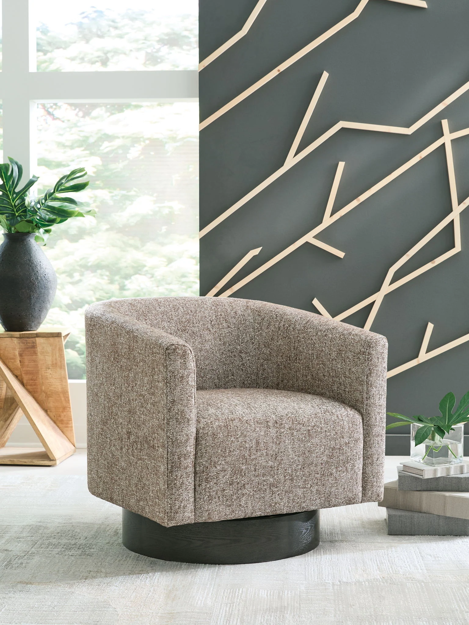 Jorryn - Swivel Accent Chair - Brown - Image 4