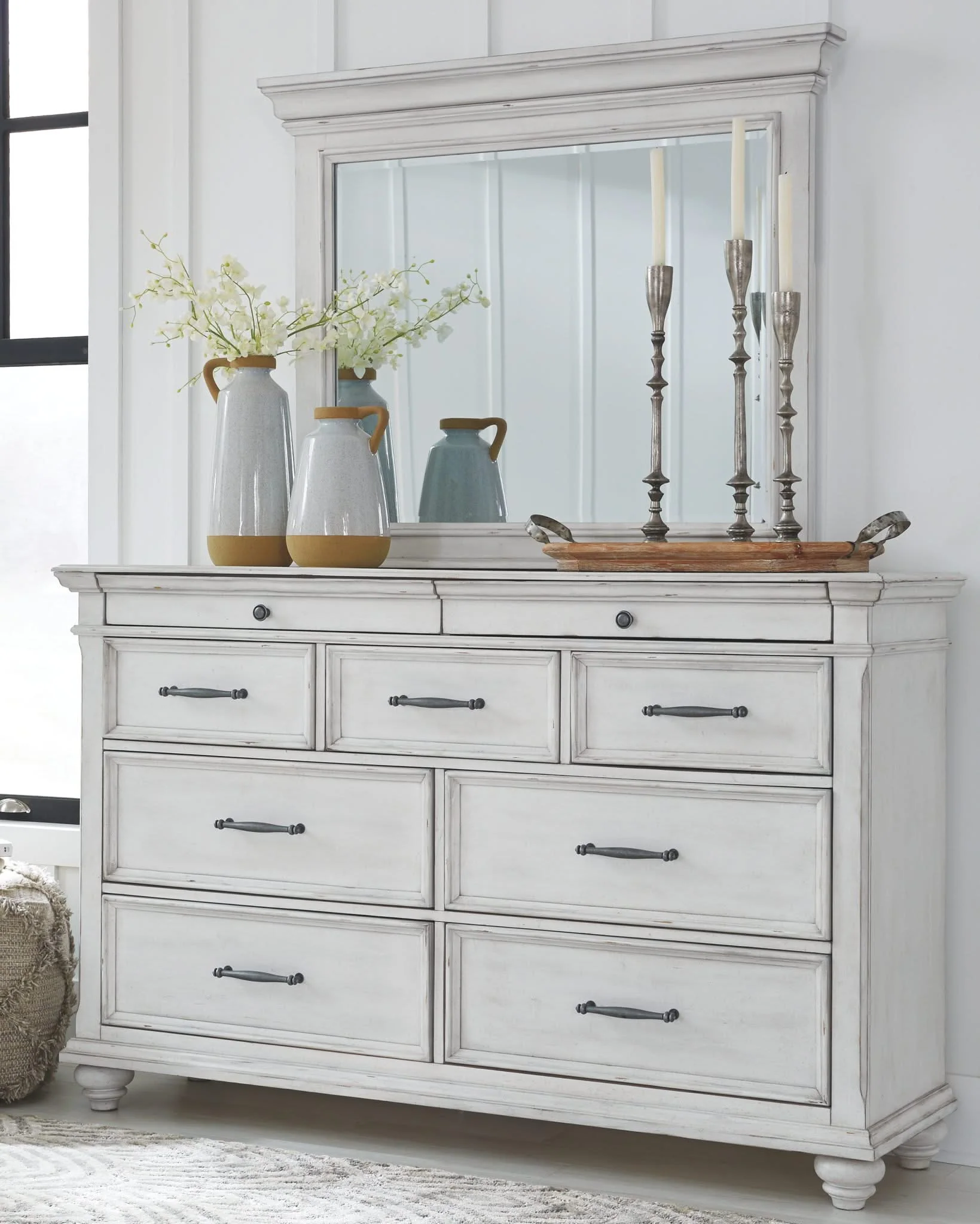 Kanwyn - Upholstered Bedroom Set - Image 23