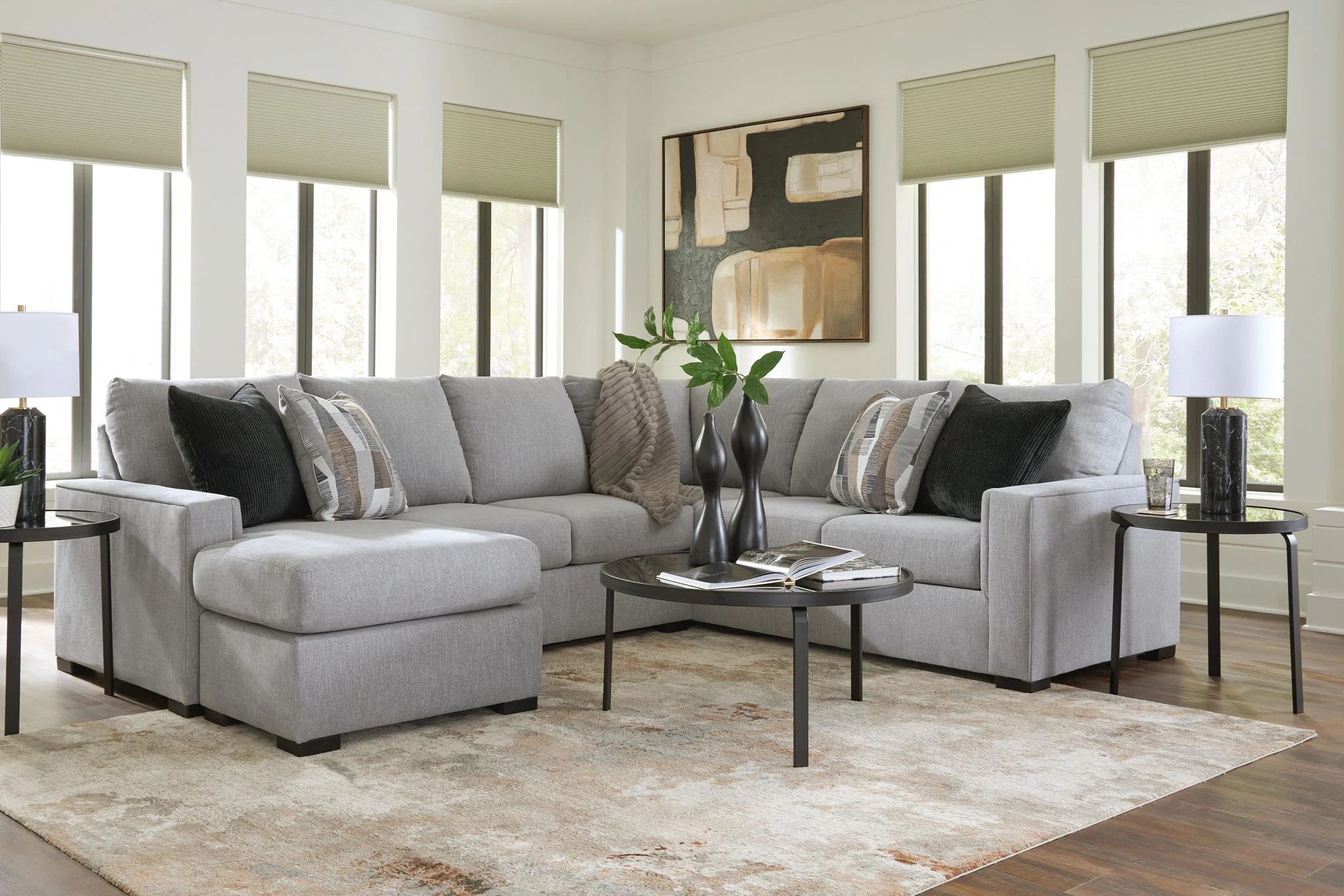 Lakepoint - Sectional - Image 3
