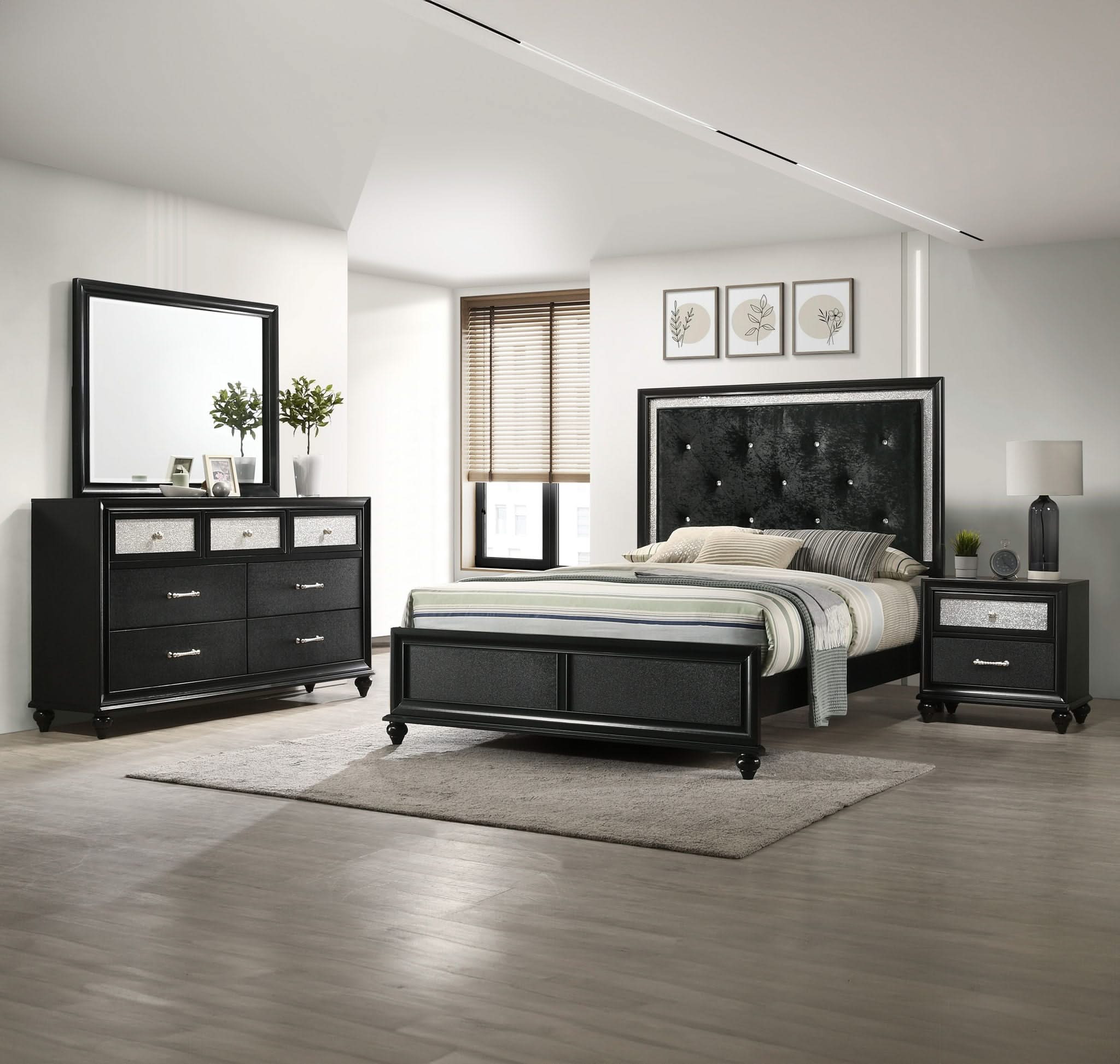 Lila - Queen Bed - Black - Image 3