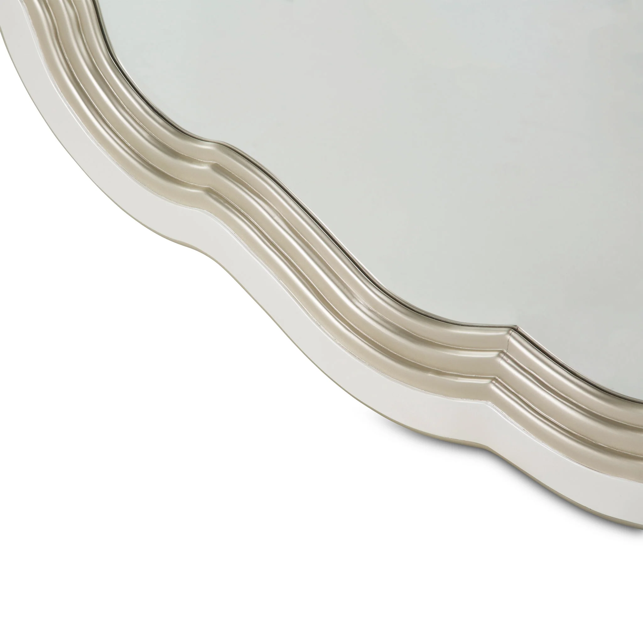 London Place - Wall Mirror - Creamy Pearl - Image 3