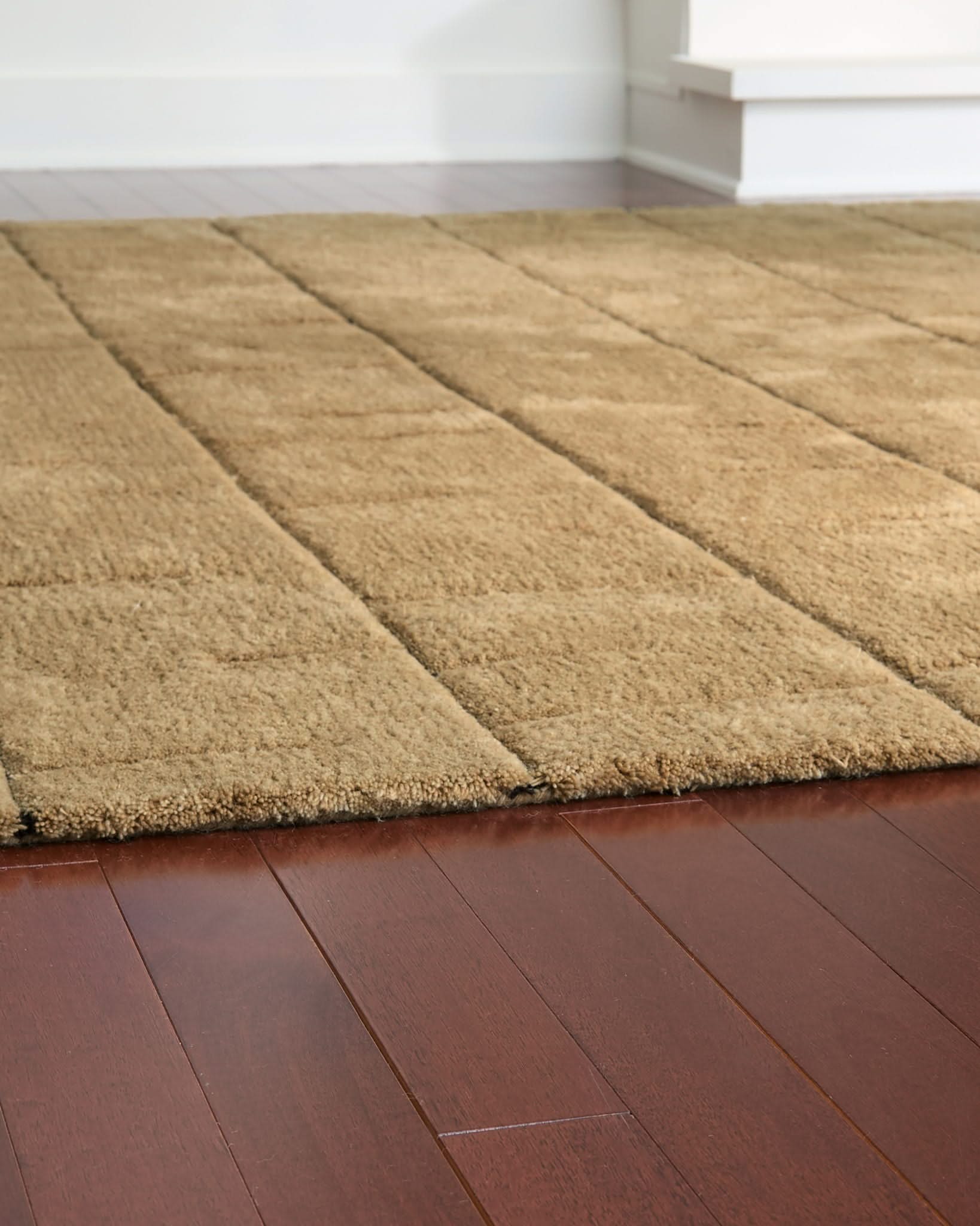 Luzmont - Rug - Image 5
