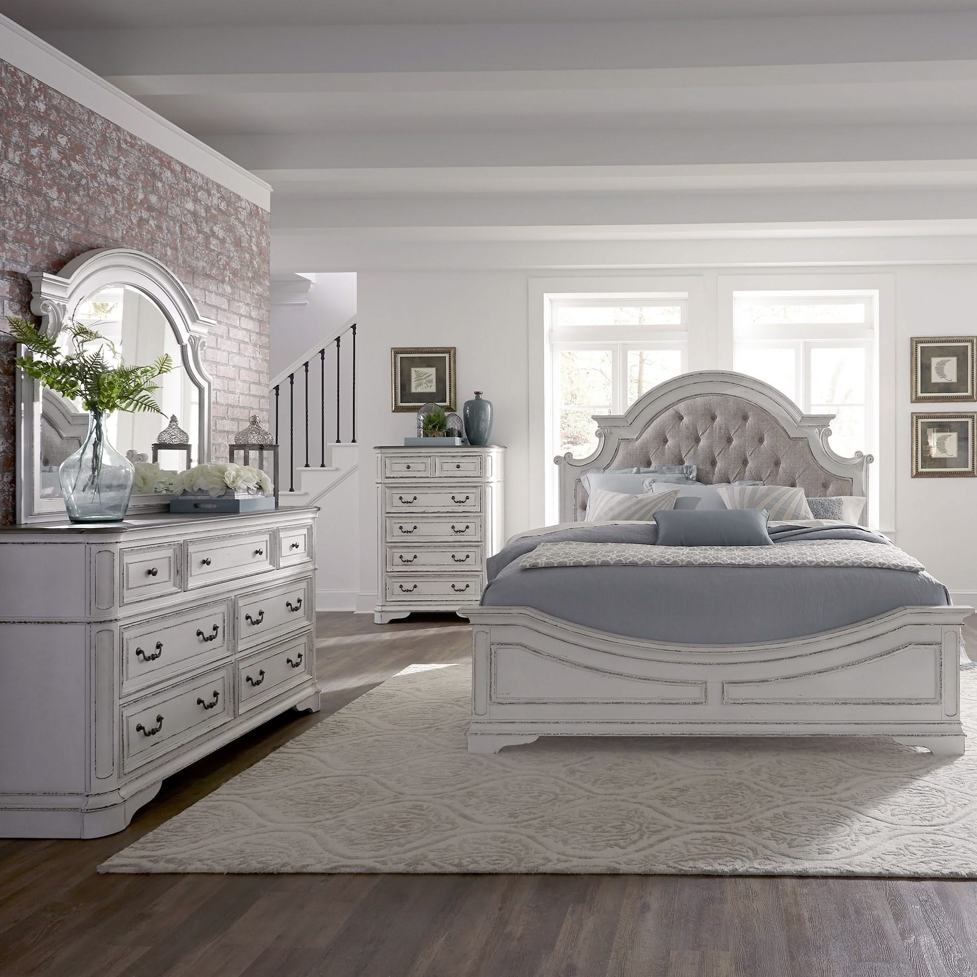 Magnolia Manor - Upholstered Bedroom Set - Image 11