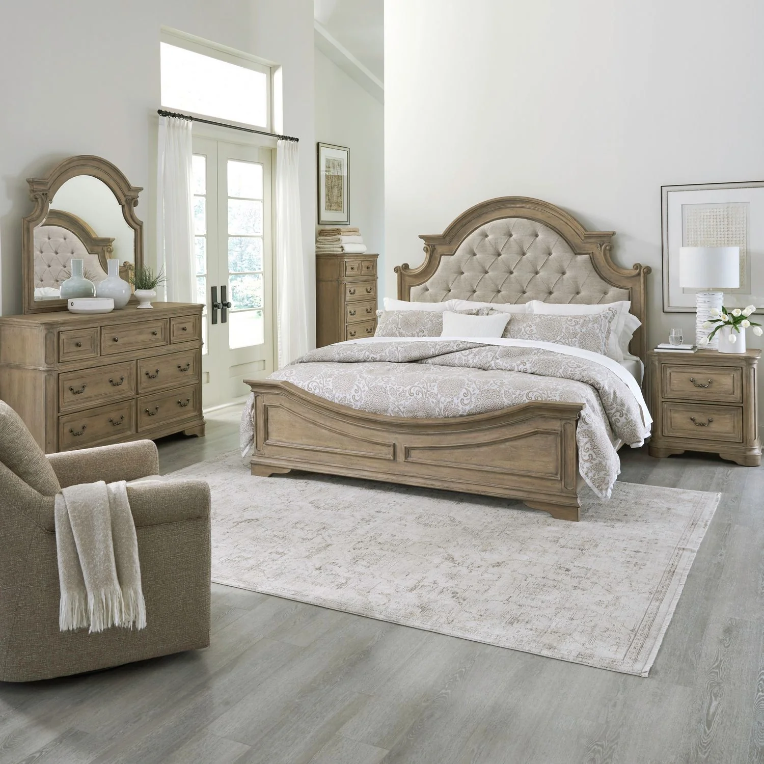 Magnolia Manor - Upholstered Bedroom Set - Image 19
