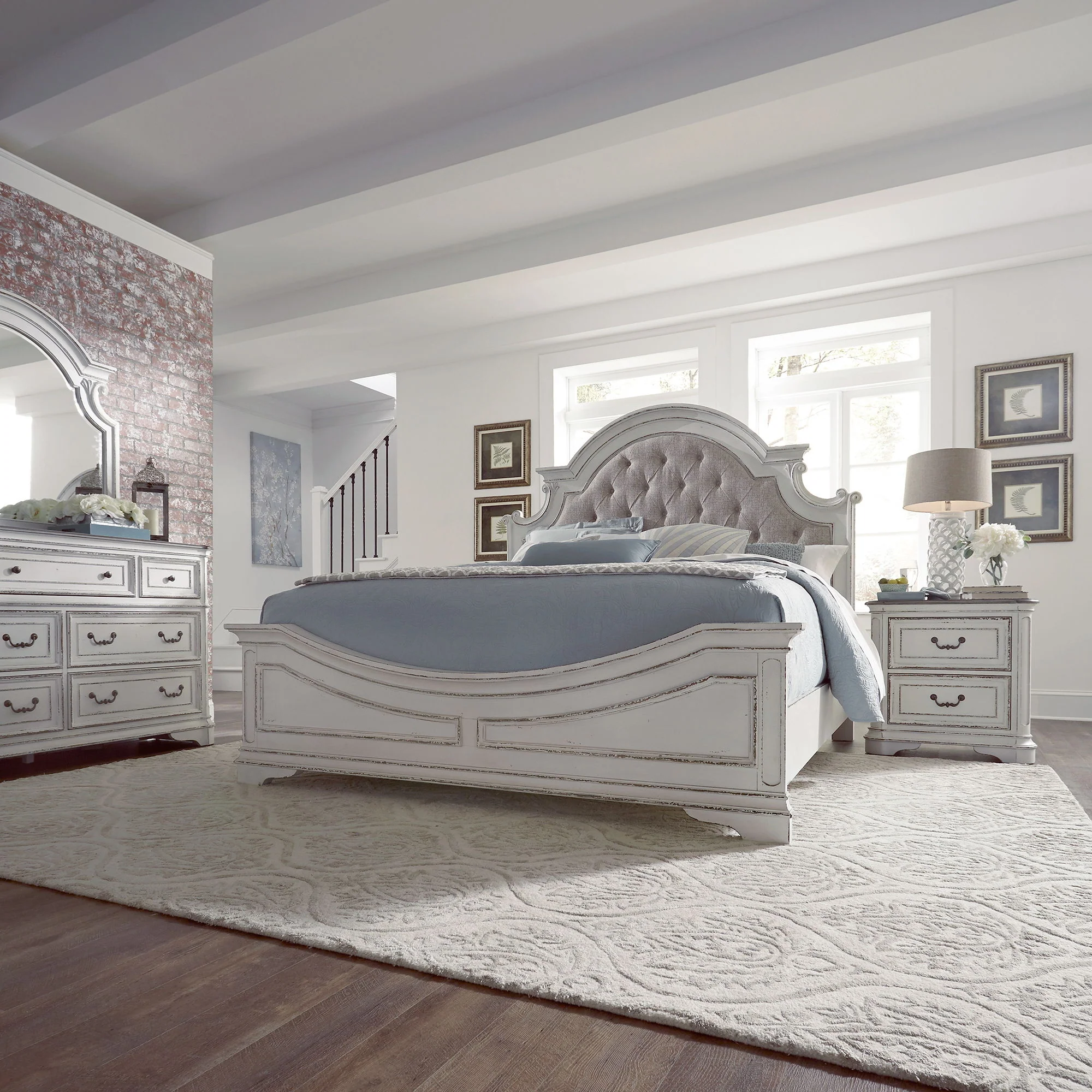 Magnolia Manor - Upholstered Bedroom Set - Image 5