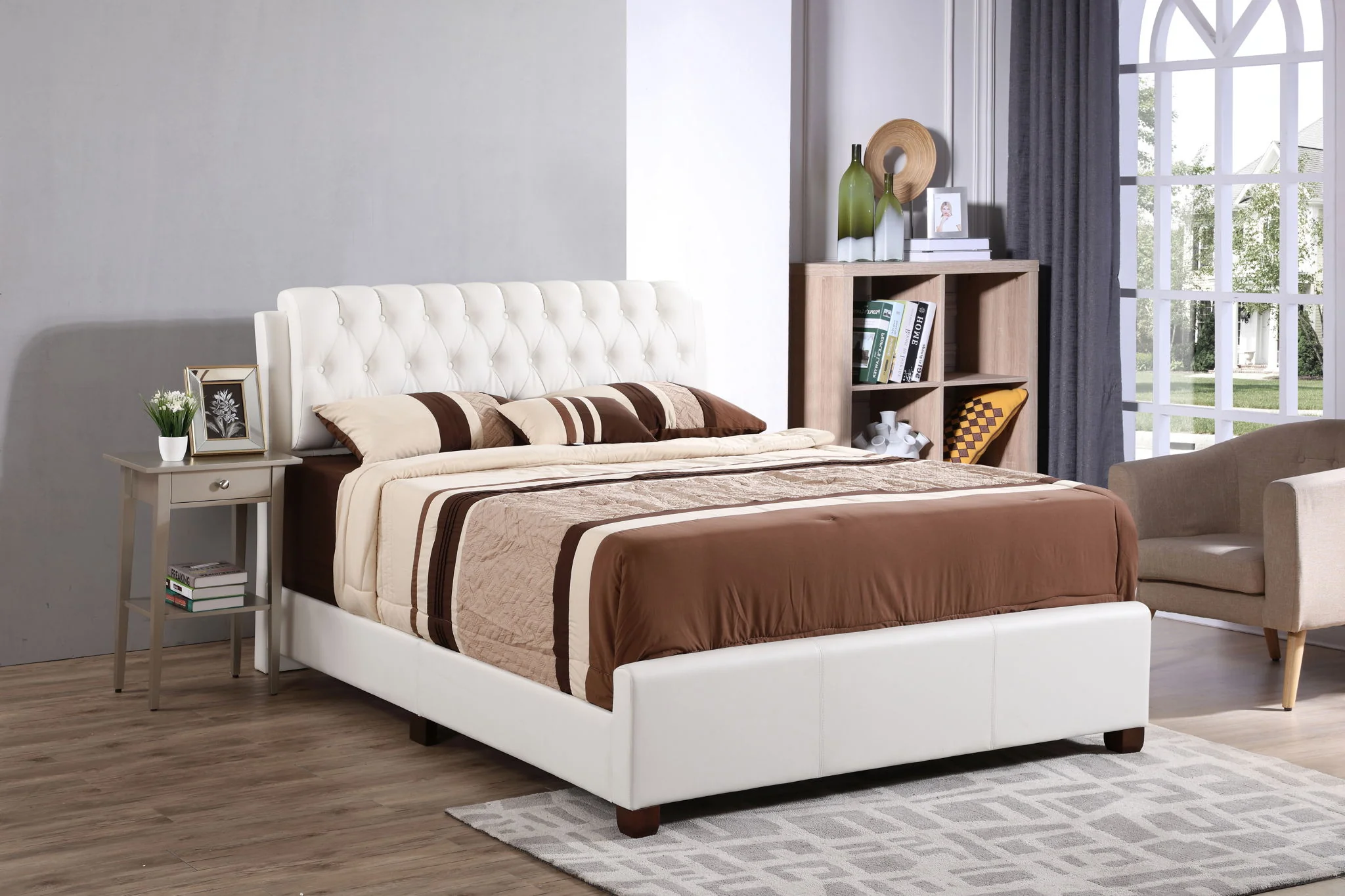 Tufted Upholstered Bed - Image 9