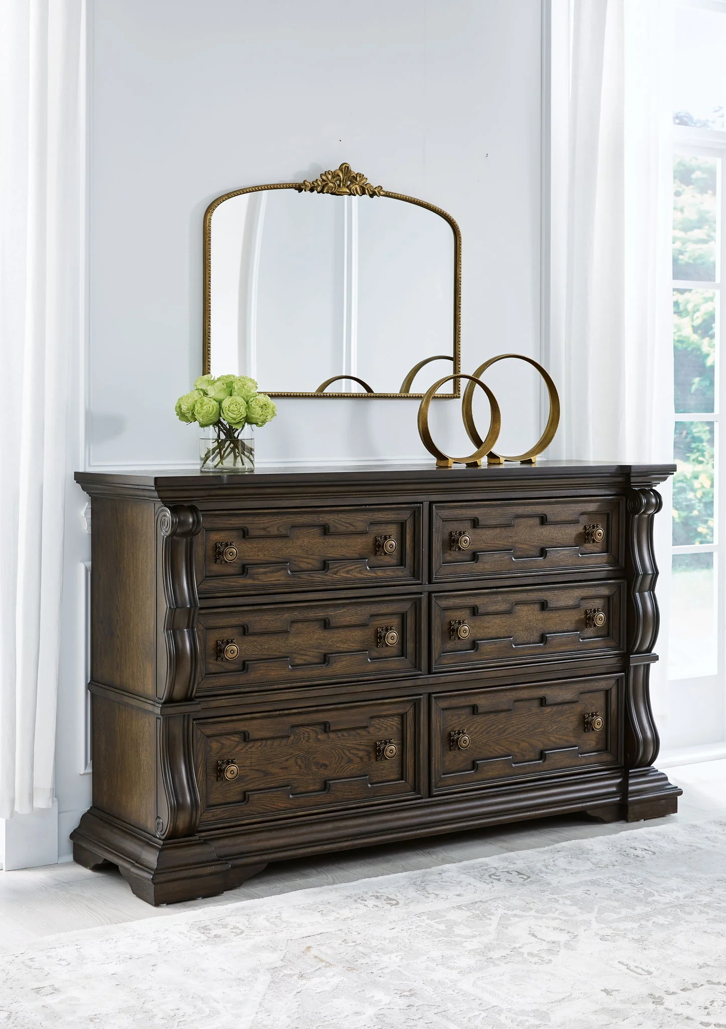 Maylee - Upholstered Bedroom Set - Image 2