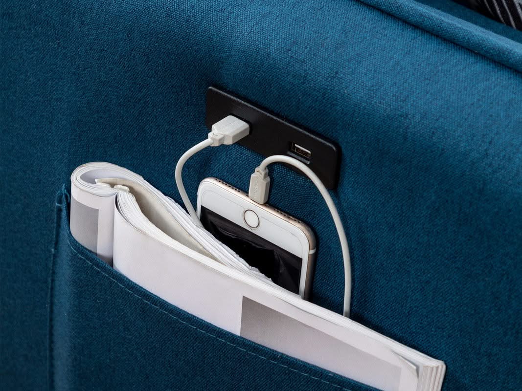 Mia - Sectional Sofa Chaise With USB Charger And Pillows - Image 3