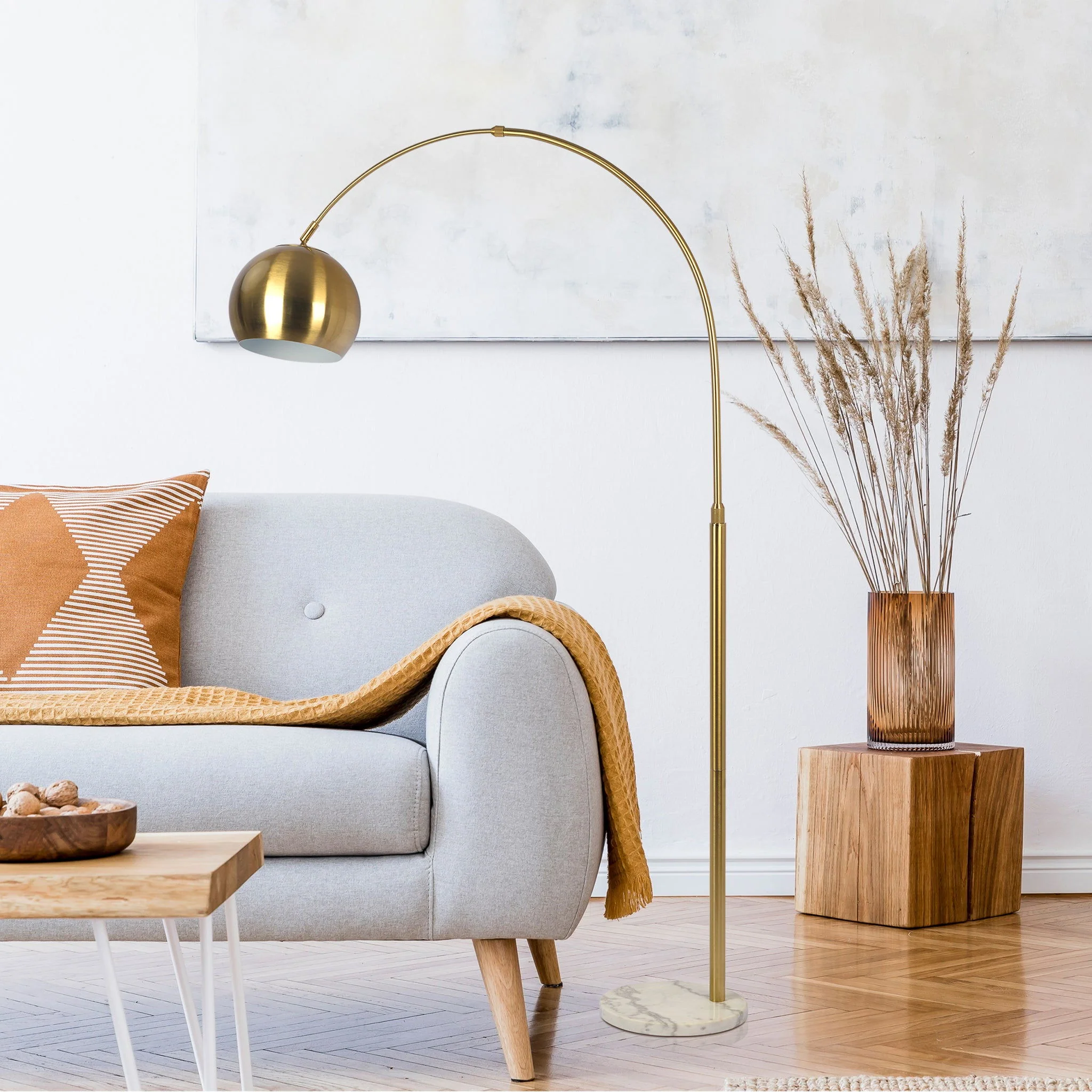 Oasis - Long Arm Gold Adjustable Floor Lamp With Round Marble Base - Gold / White Marble - Image 3