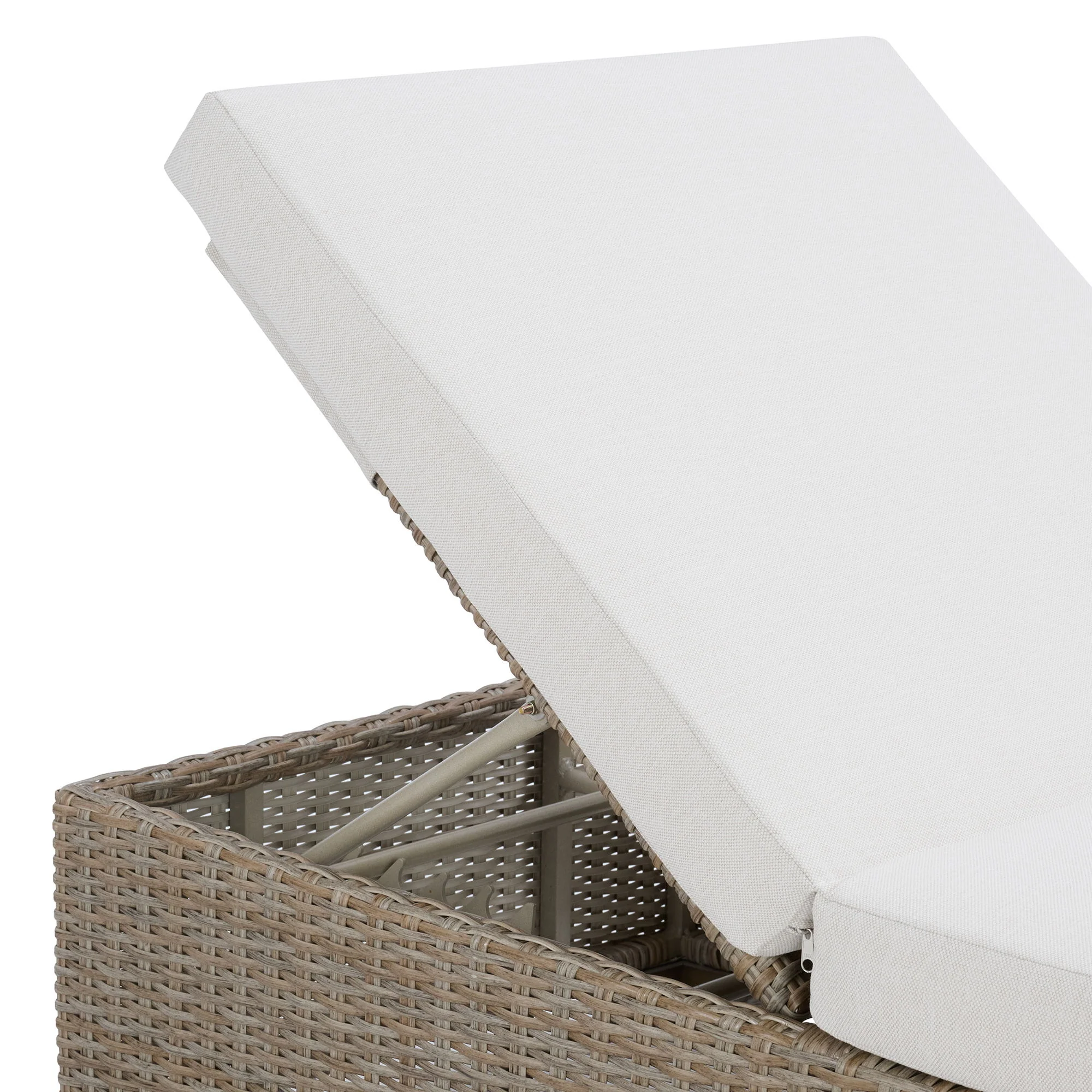 Ollie - Chaise Lounge - Tan And Olefin White Cream - Image 4