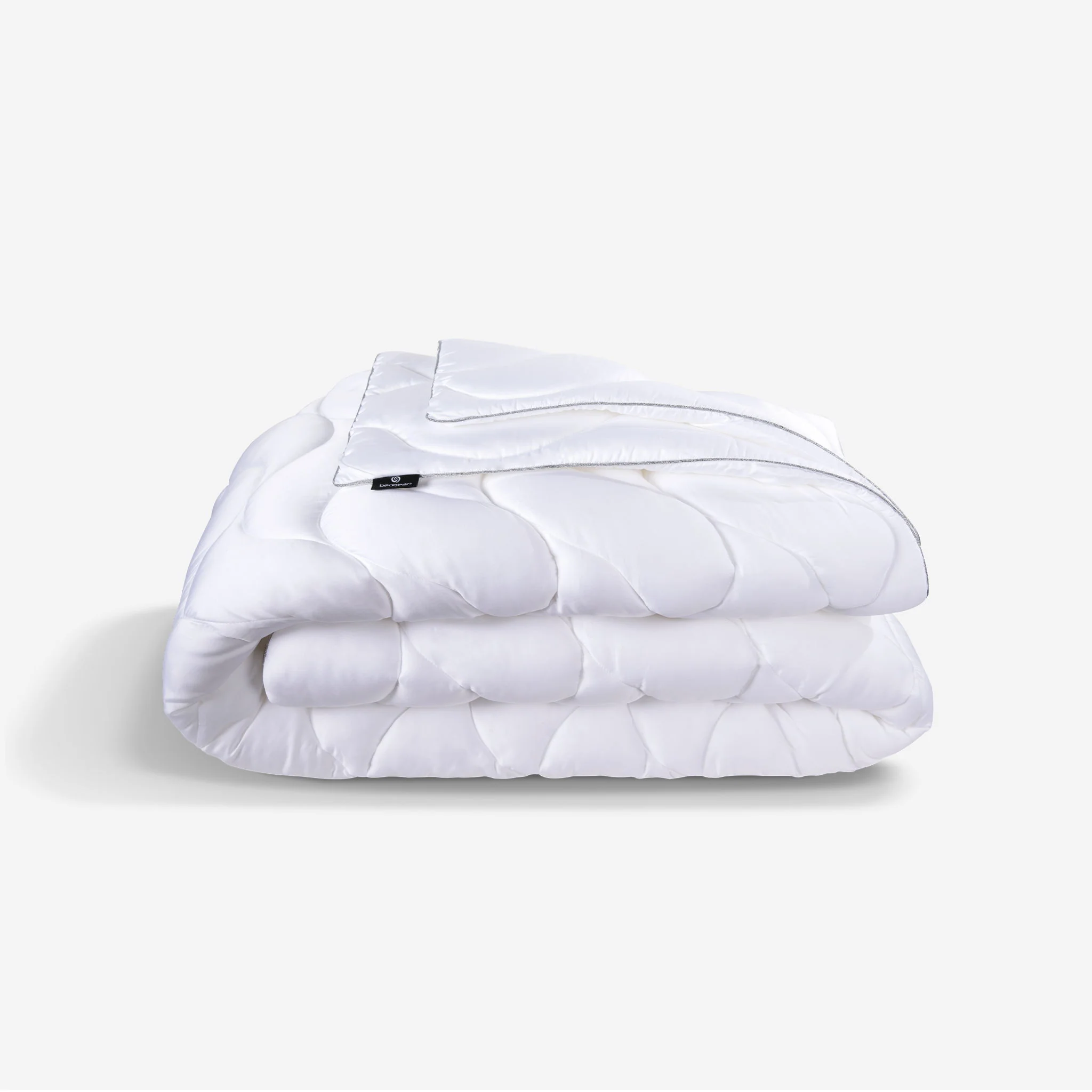 Performance - Medium Weight Comforter