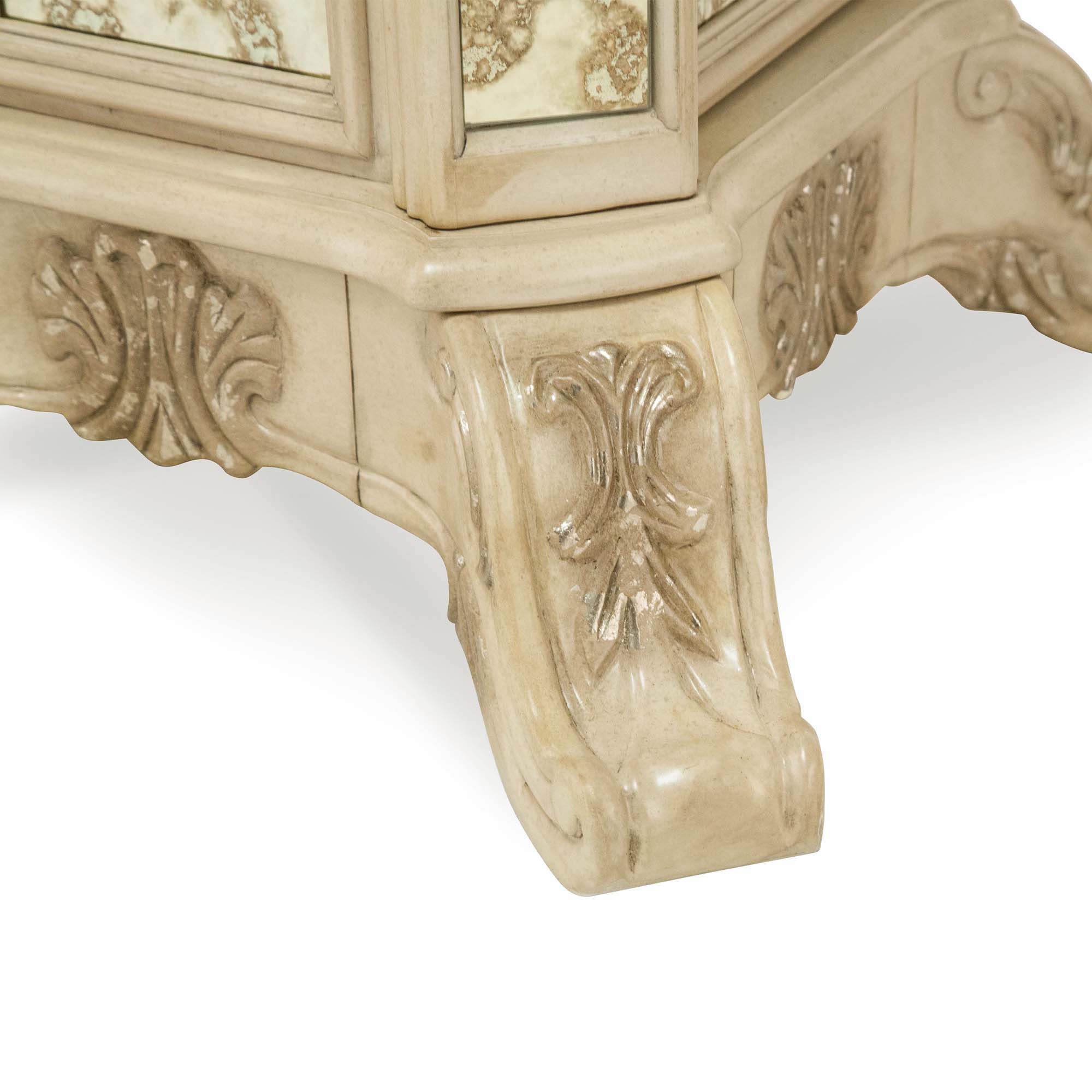 Platine de Royale - Round Dining Table - Champagne - Image 3