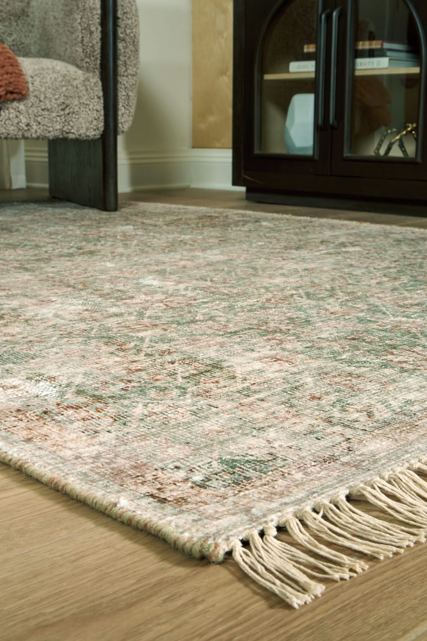 Rossbury - Rug - Image 8