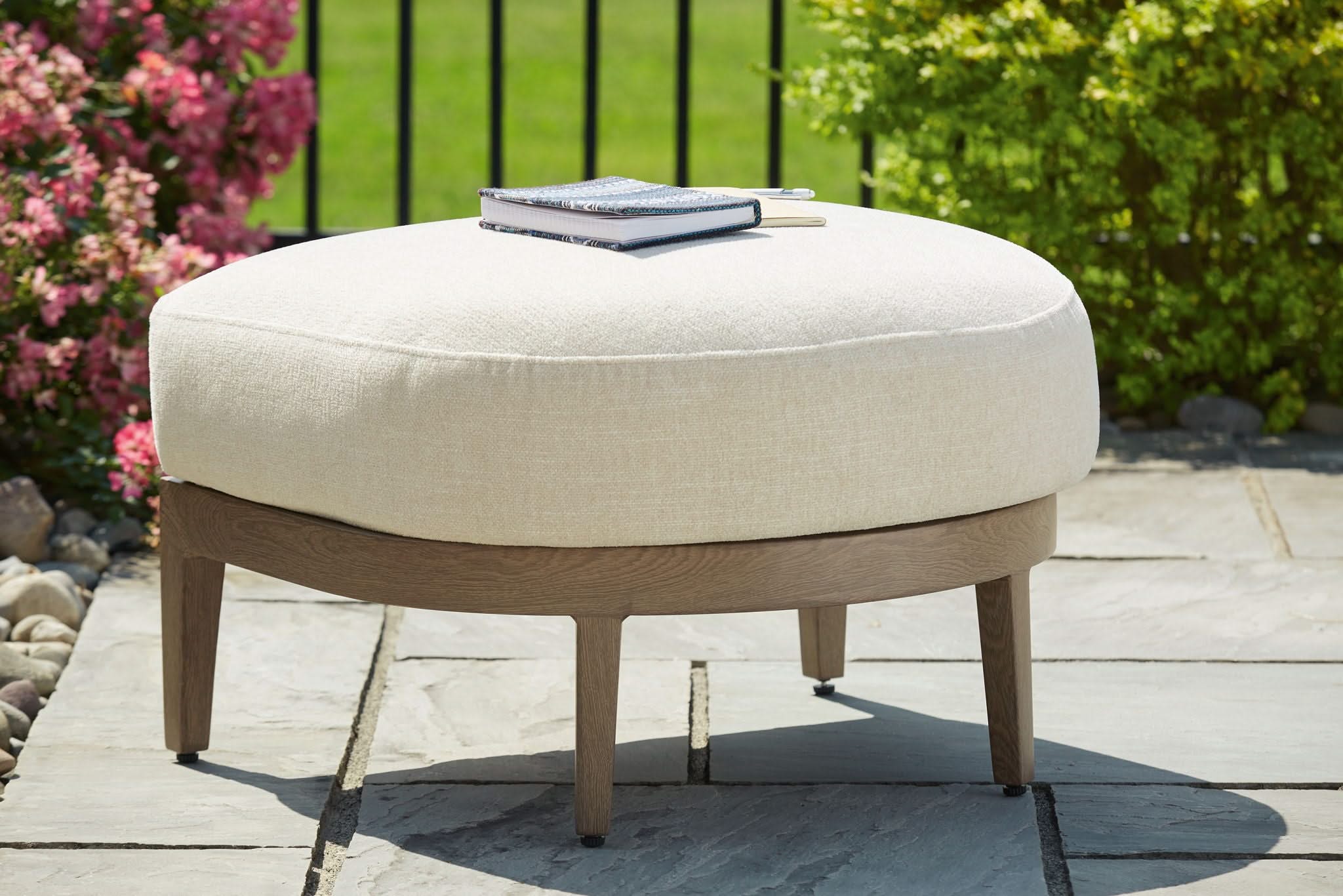Serene Bay - Ottoman With Cushion - Dark Brown / White - Image 4