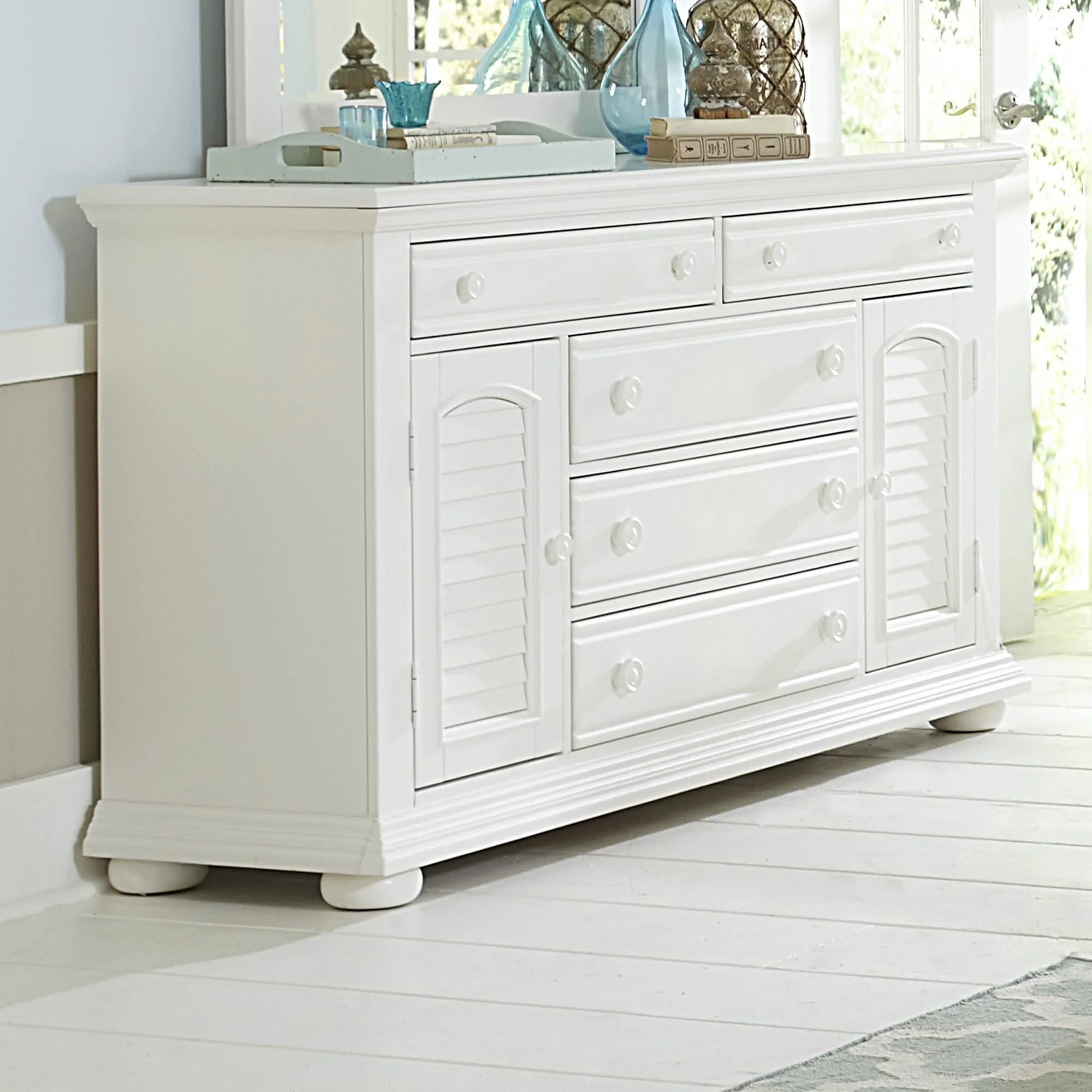 Summer House - 2 Door 5 Drawer Dresser - Oyster White - Image 3