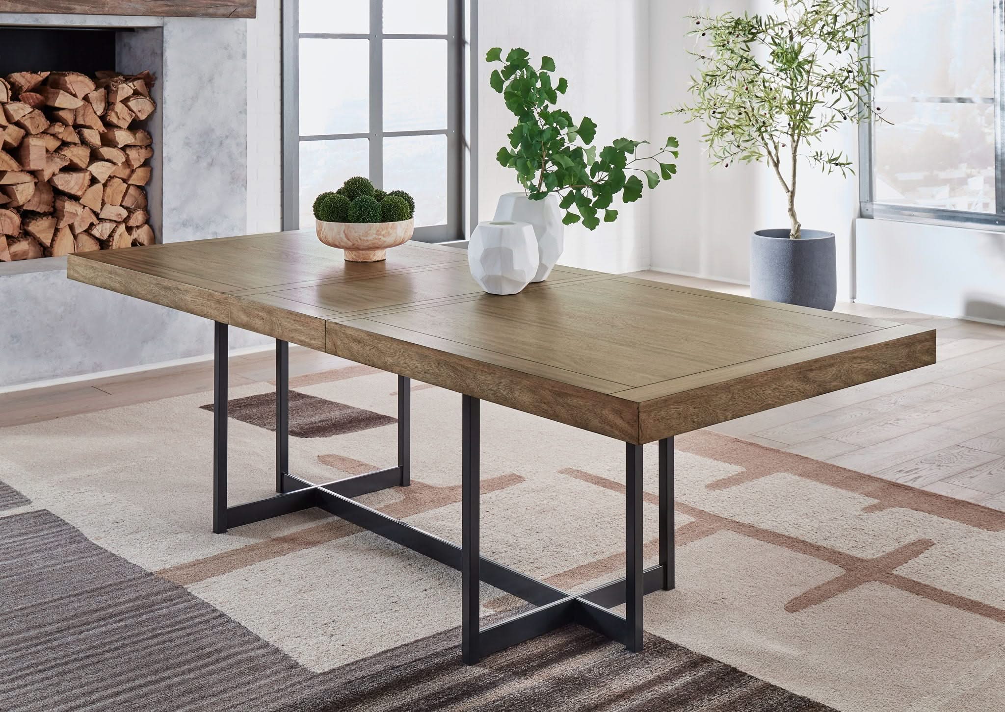Tomtyn - Rectangular Dining Room Extension Table - Light Brown - Image 4