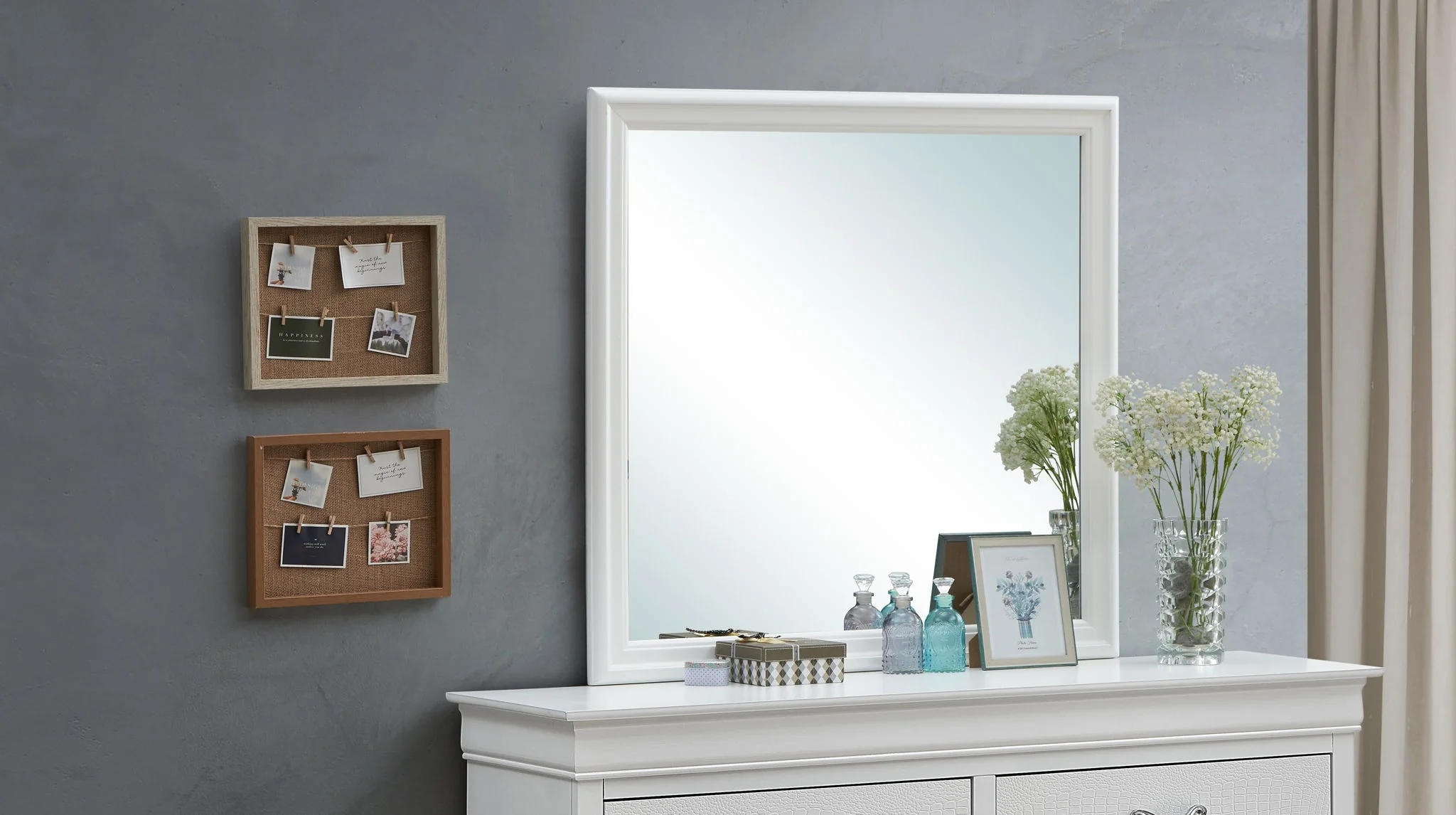 Traditional Wall Mirror For Any Space - Image 5