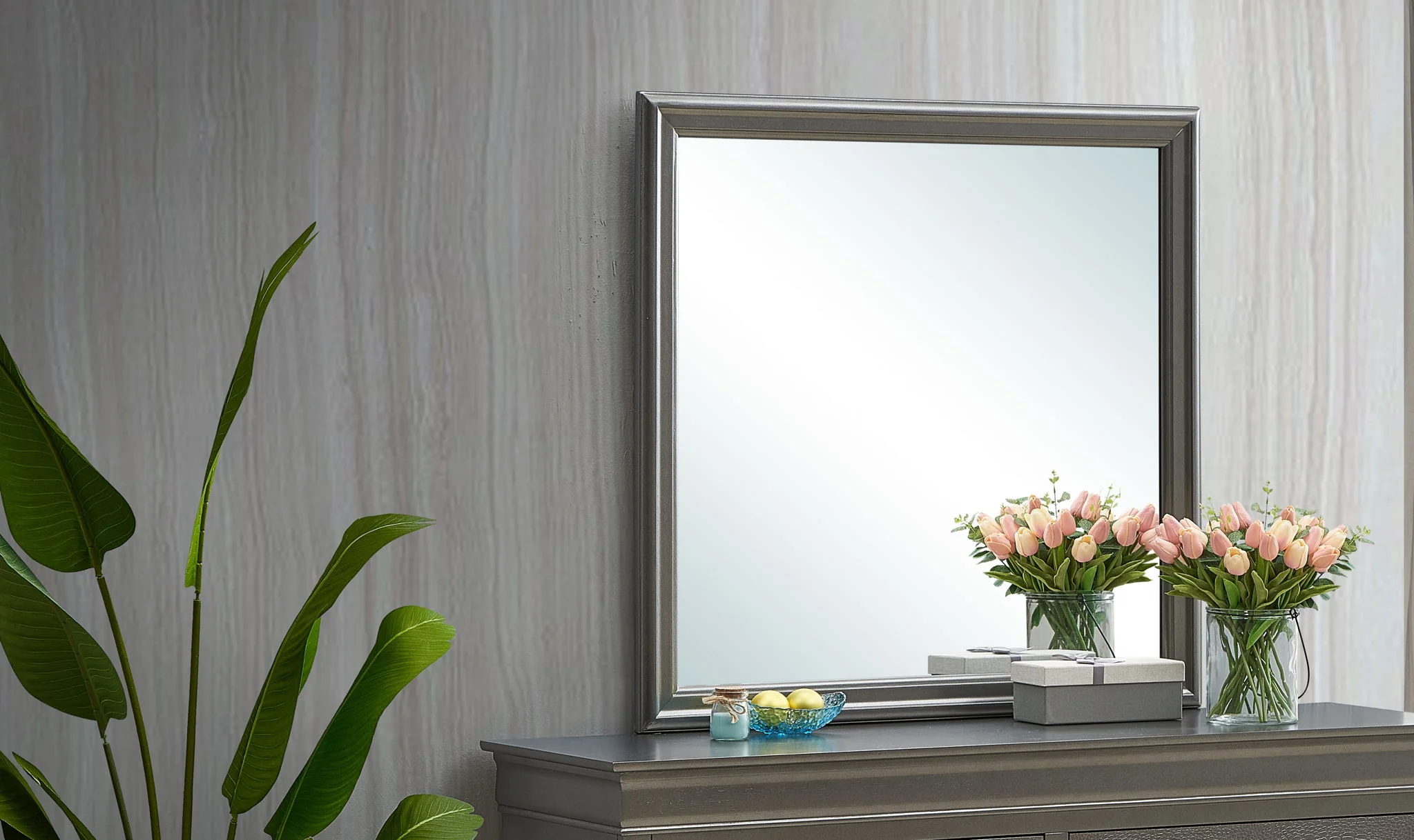 Traditional Wall Mirror For Any Space - Image 6