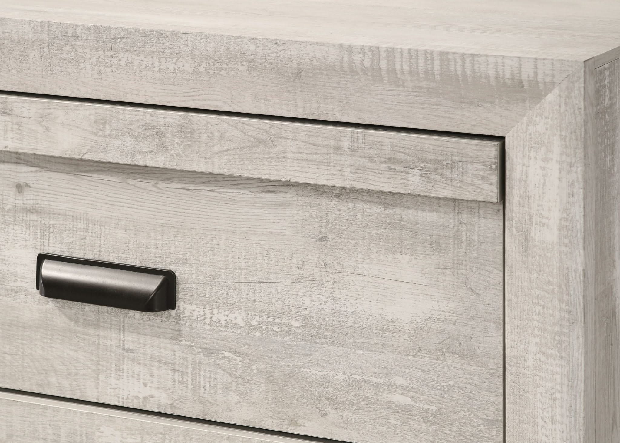 Valor - Dresser - Antique White - Image 2