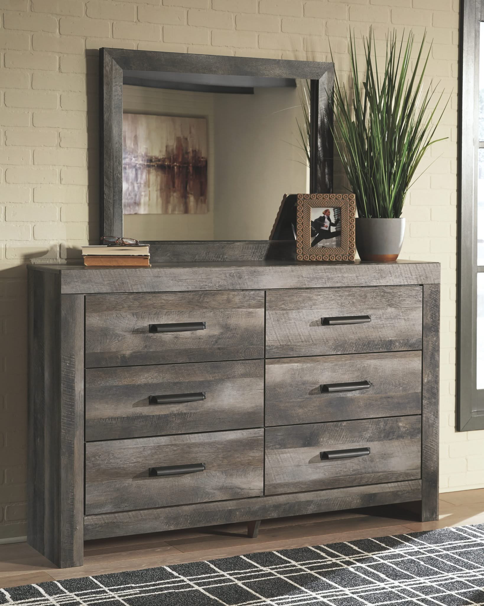 Wynnlow - Panel Bedroom Set - Image 3