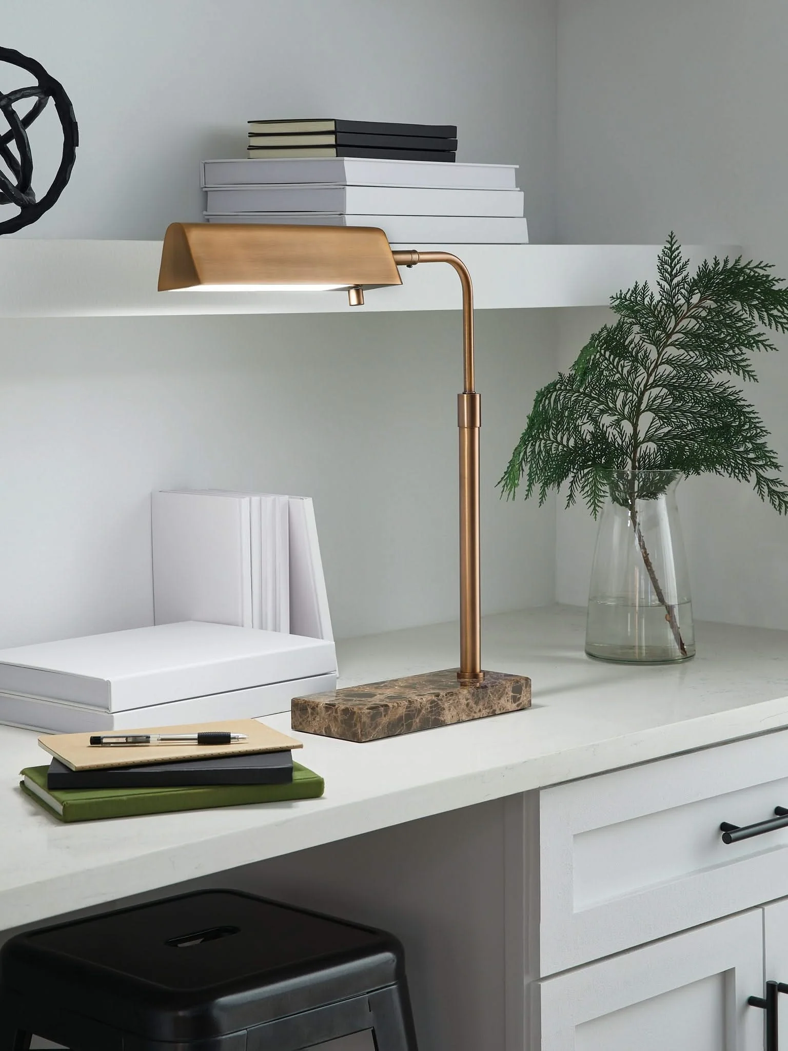 Yafe - Metal Lamp - Image 5